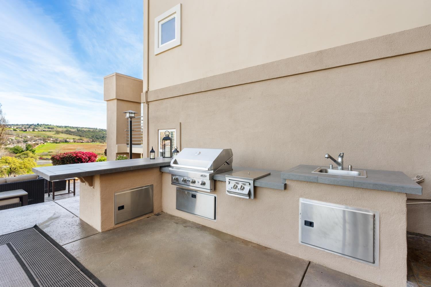 El Dorado Hills, California, 95762, United States, 5 Bedrooms Bedrooms, ,4 BathroomsBathrooms,Residential,Active,2023351