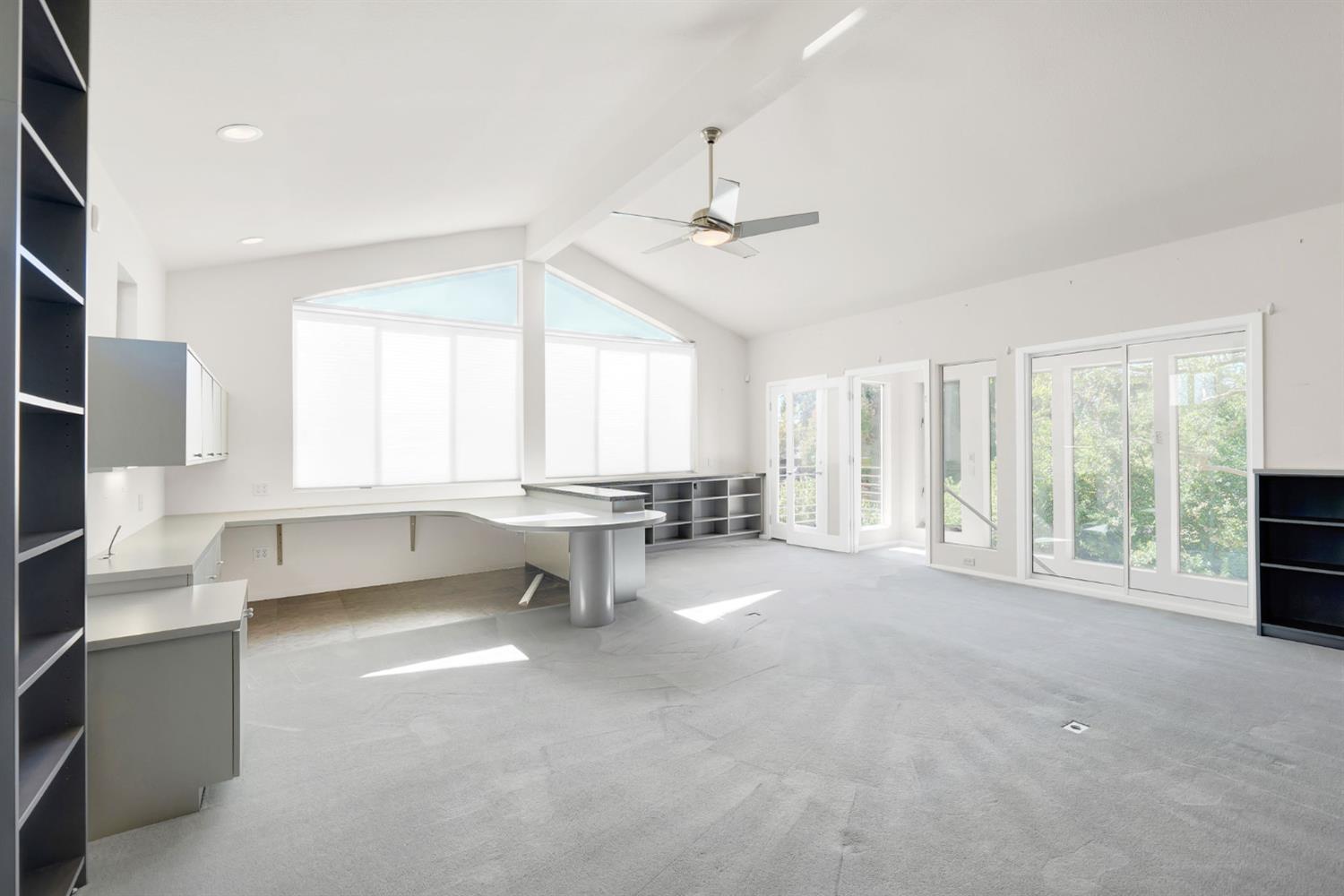 Davis, California, 95618, United States, 5 Bedrooms Bedrooms, ,4 BathroomsBathrooms,Residential,Active,1960157