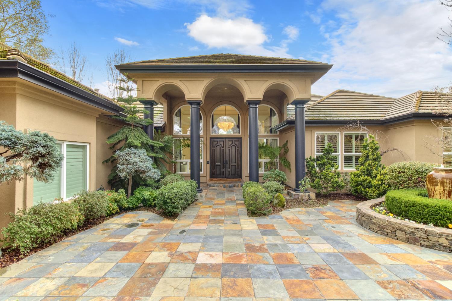 Granite Bay, California, 95746, United States, 4 Bedrooms Bedrooms, ,4 BathroomsBathrooms,Residential,Active,2045564