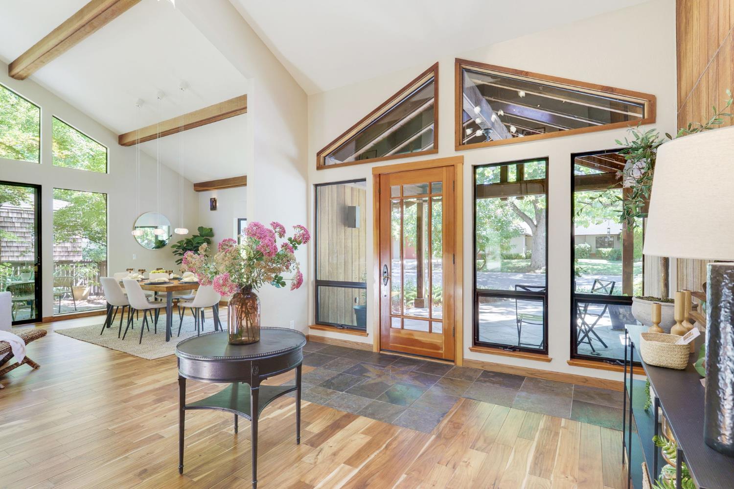 Davis, California, 95616, United States, 4 Bedrooms Bedrooms, ,4 BathroomsBathrooms,Residential,Active,1922349