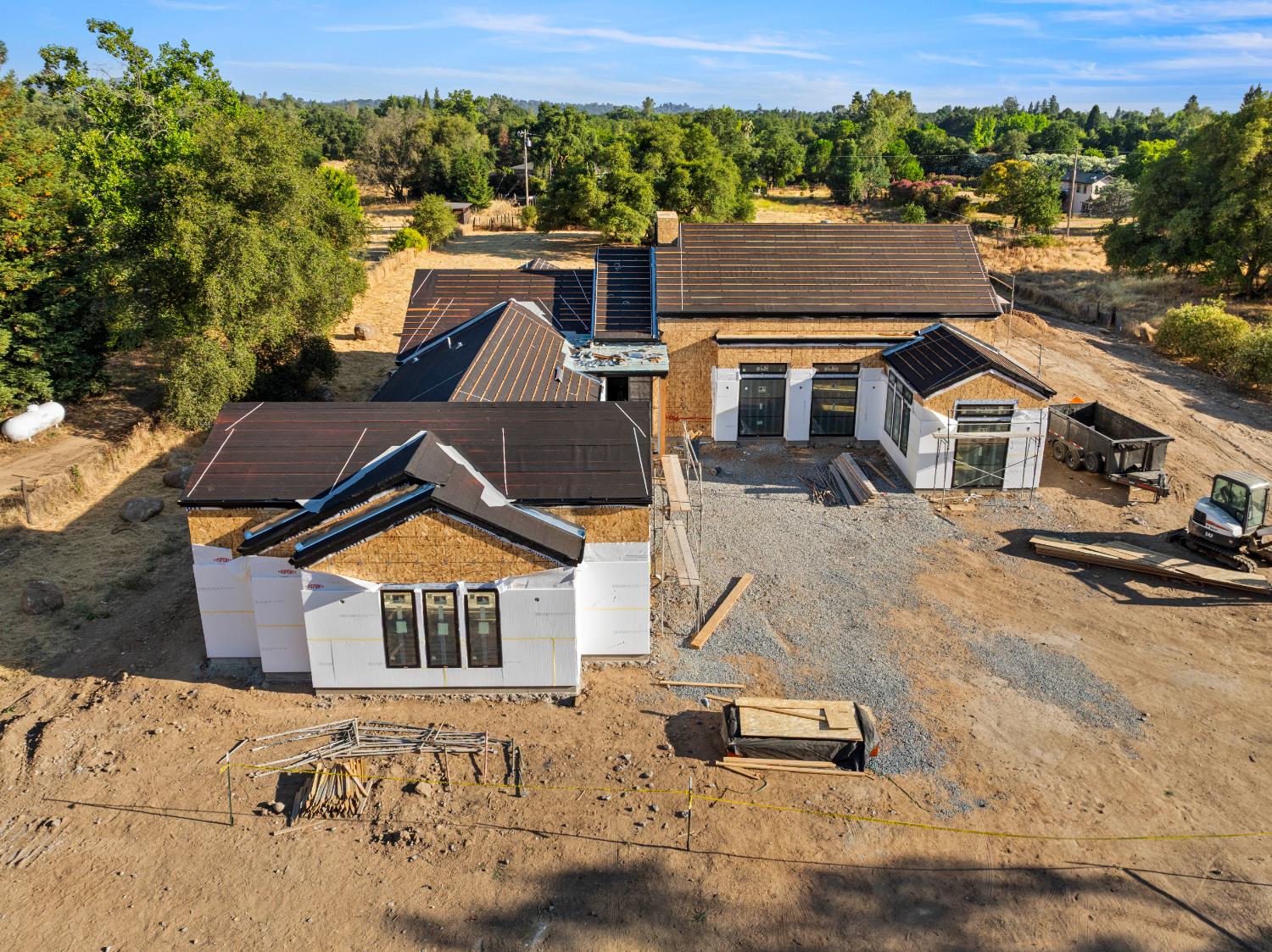 Loomis, California, 95650, United States, 4 Bedrooms Bedrooms, ,5 BathroomsBathrooms,Residential,Active,1893259