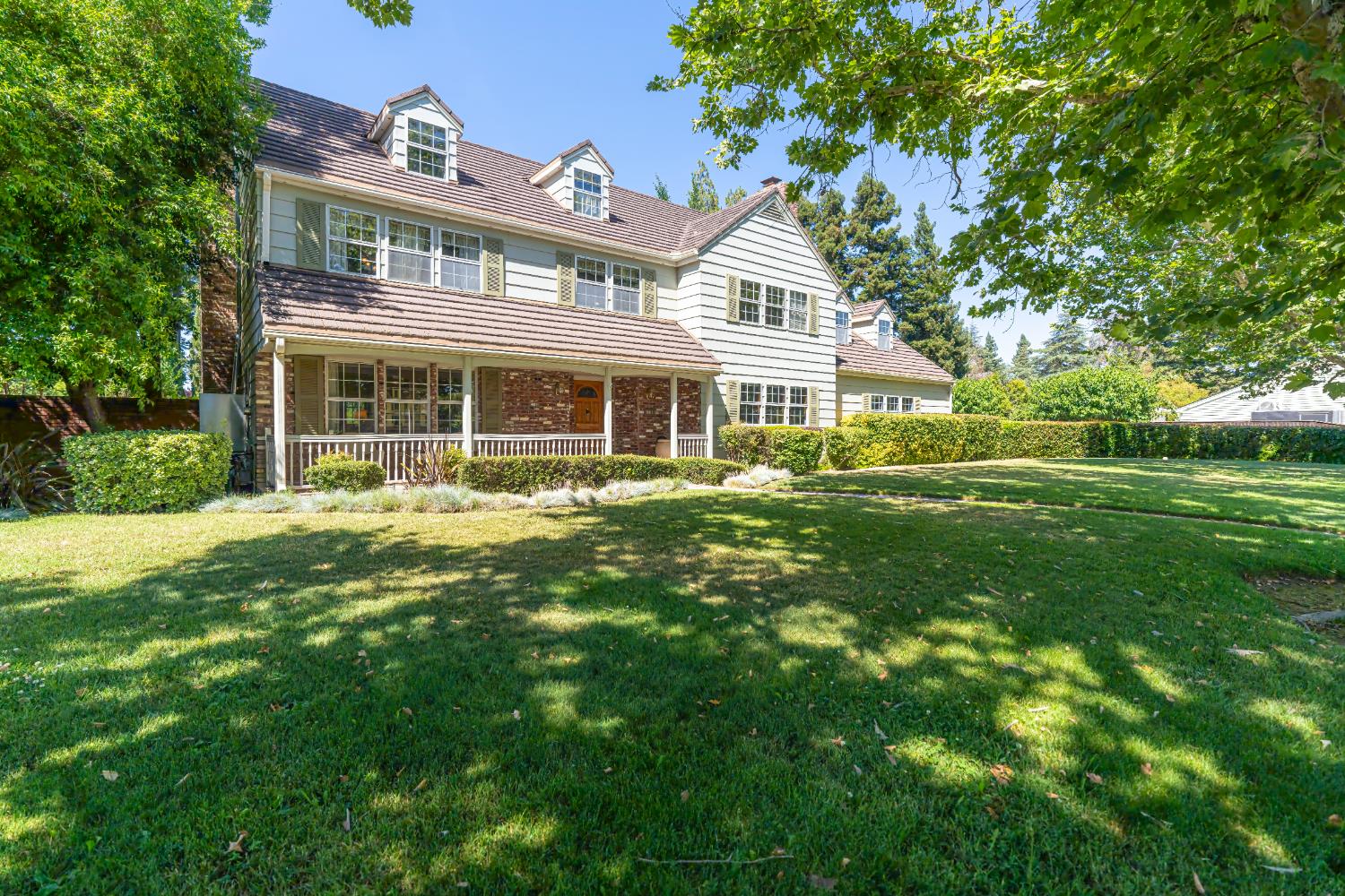 Woodland, California, 95695, United States, 5 Bedrooms Bedrooms, ,5 BathroomsBathrooms,Residential,Active,1907974