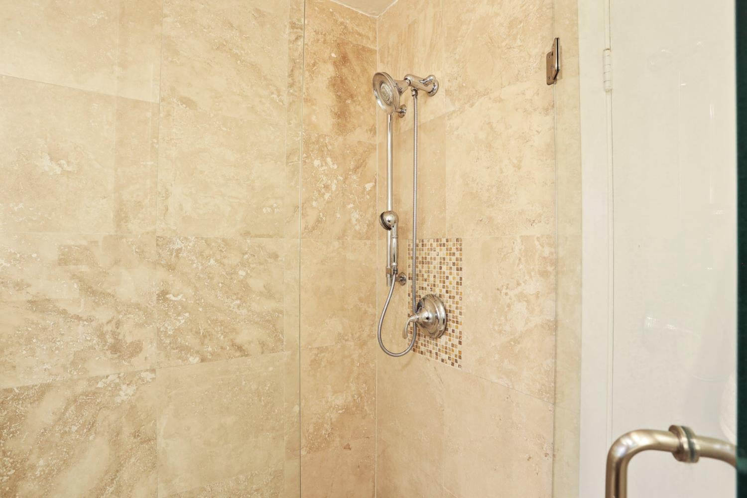 Modesto, California, 95350, United States, 4 Bedrooms Bedrooms, ,3 BathroomsBathrooms,Residential,Active,1877804