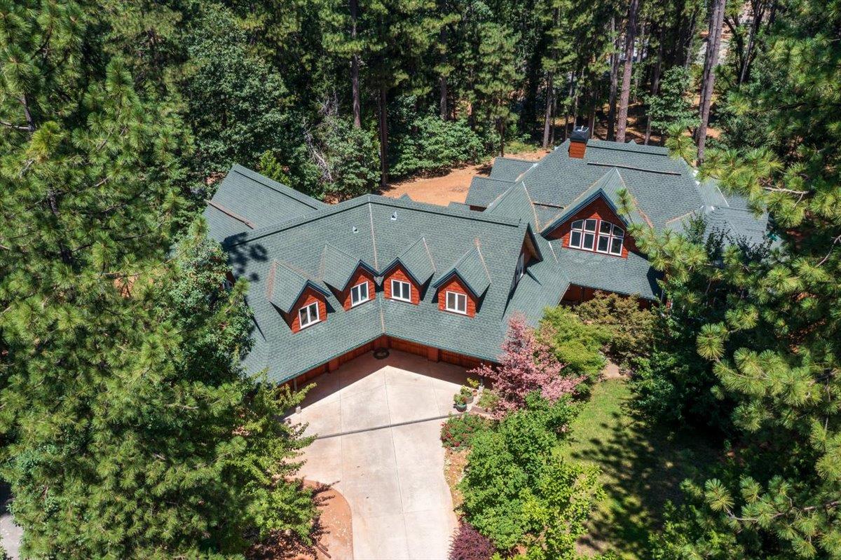 Nevada City, California, 95959, United States, 3 Bedrooms Bedrooms, ,4 BathroomsBathrooms,Residential,Active,1893237