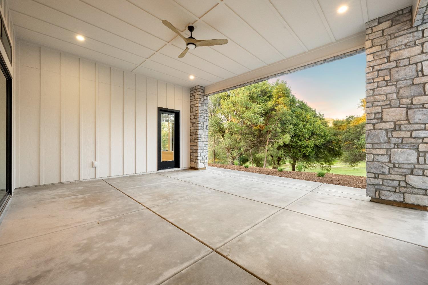 Auburn, California, 95602, United States, 4 Bedrooms Bedrooms, ,3 BathroomsBathrooms,Residential,Active,1959534