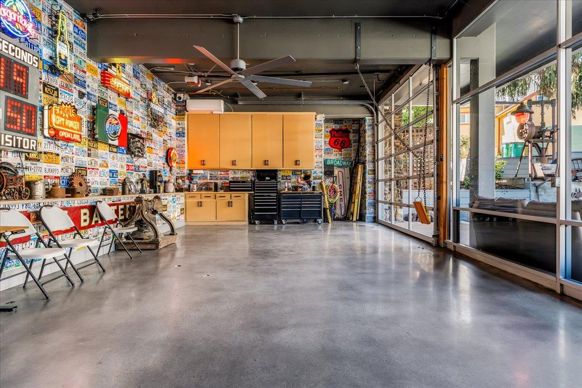 Nevada City, California, 95959, United States, 7 Bedrooms Bedrooms, ,5 BathroomsBathrooms,Residential,Active,2011864