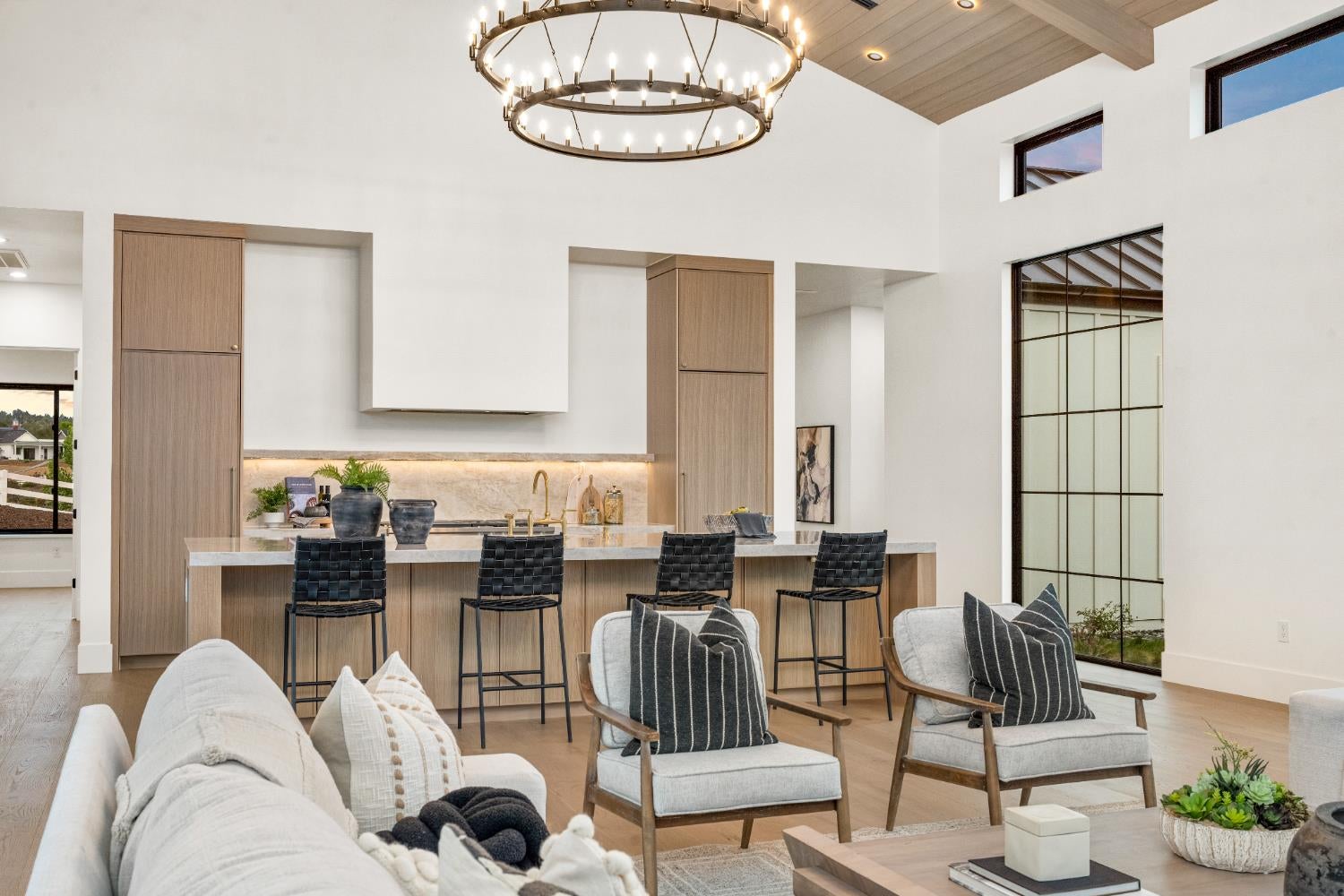 Newcastle, California, 95658, United States, 4 Bedrooms Bedrooms, ,6 BathroomsBathrooms,Residential,Active,1973288