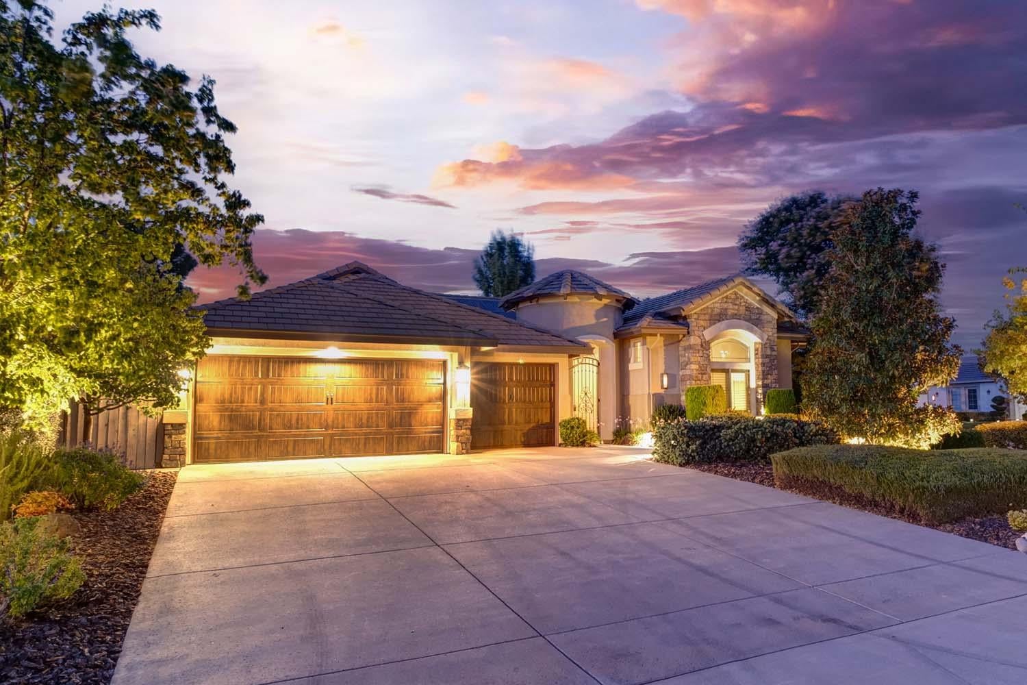 West Sacramento, California, 95605, United States, 4 Bedrooms Bedrooms, ,3 BathroomsBathrooms,Residential,Active,1929784