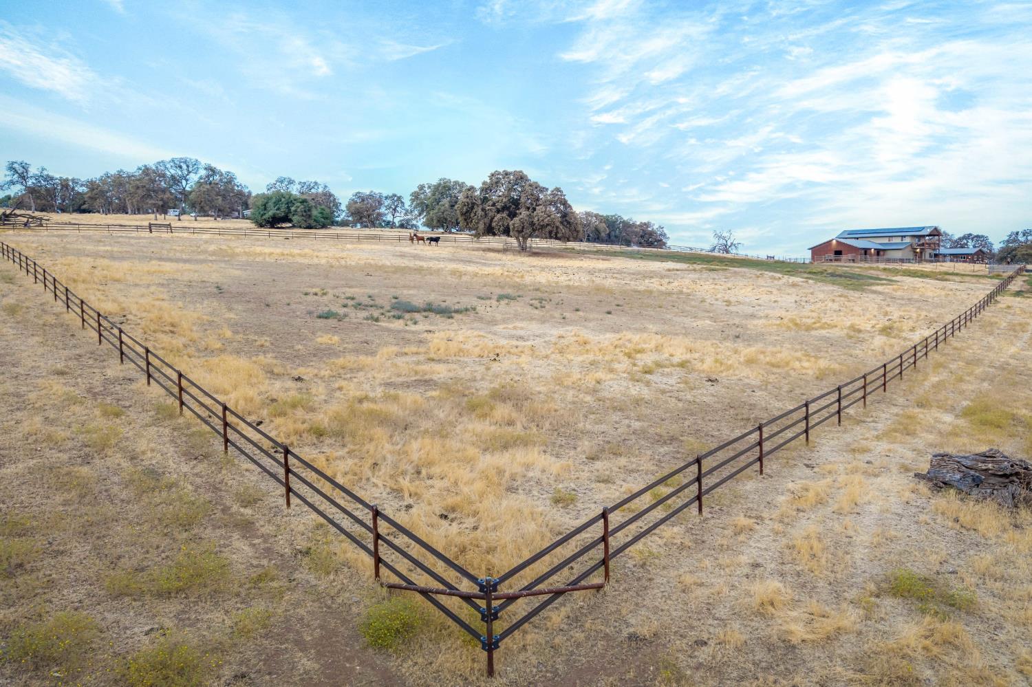 Smartsville, California, 95977, United States, 1 Bedroom Bedrooms, ,3 BathroomsBathrooms,Residential,Active,1952299