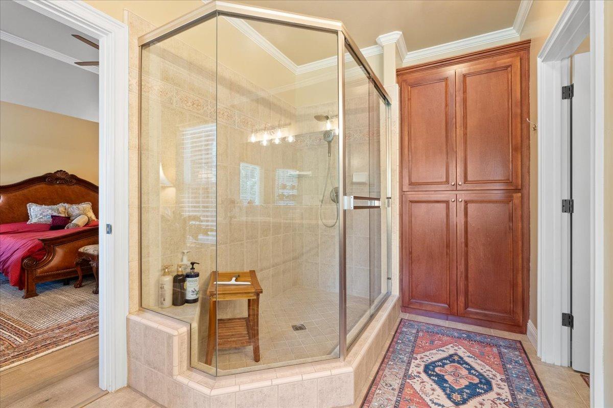 Grass Valley, California, 95945, United States, 4 Bedrooms Bedrooms, ,4 BathroomsBathrooms,Residential,Active,2015811