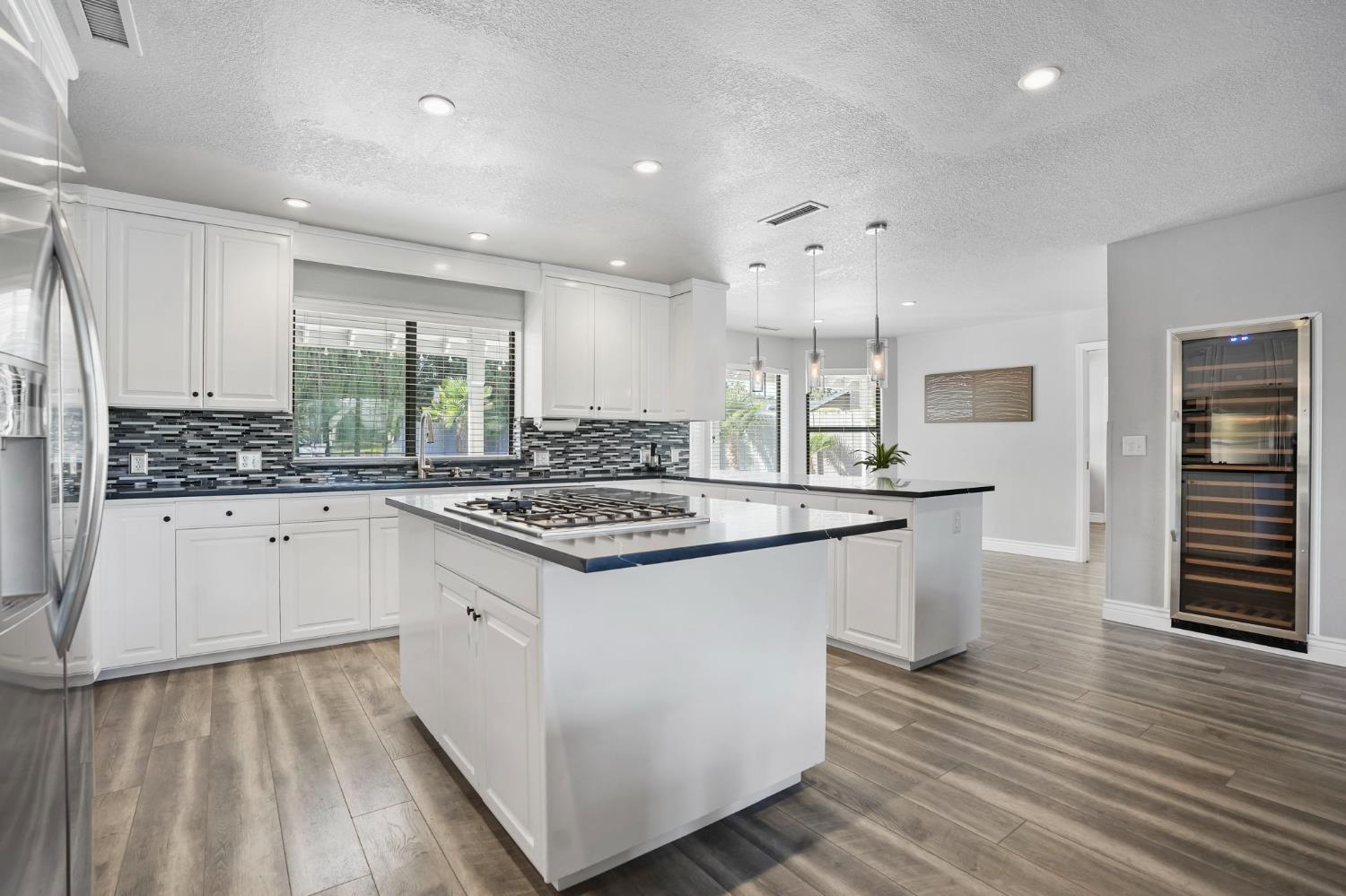 Modesto, California, 95356, United States, 4 Bedrooms Bedrooms, ,4 BathroomsBathrooms,Residential,Active,1929420