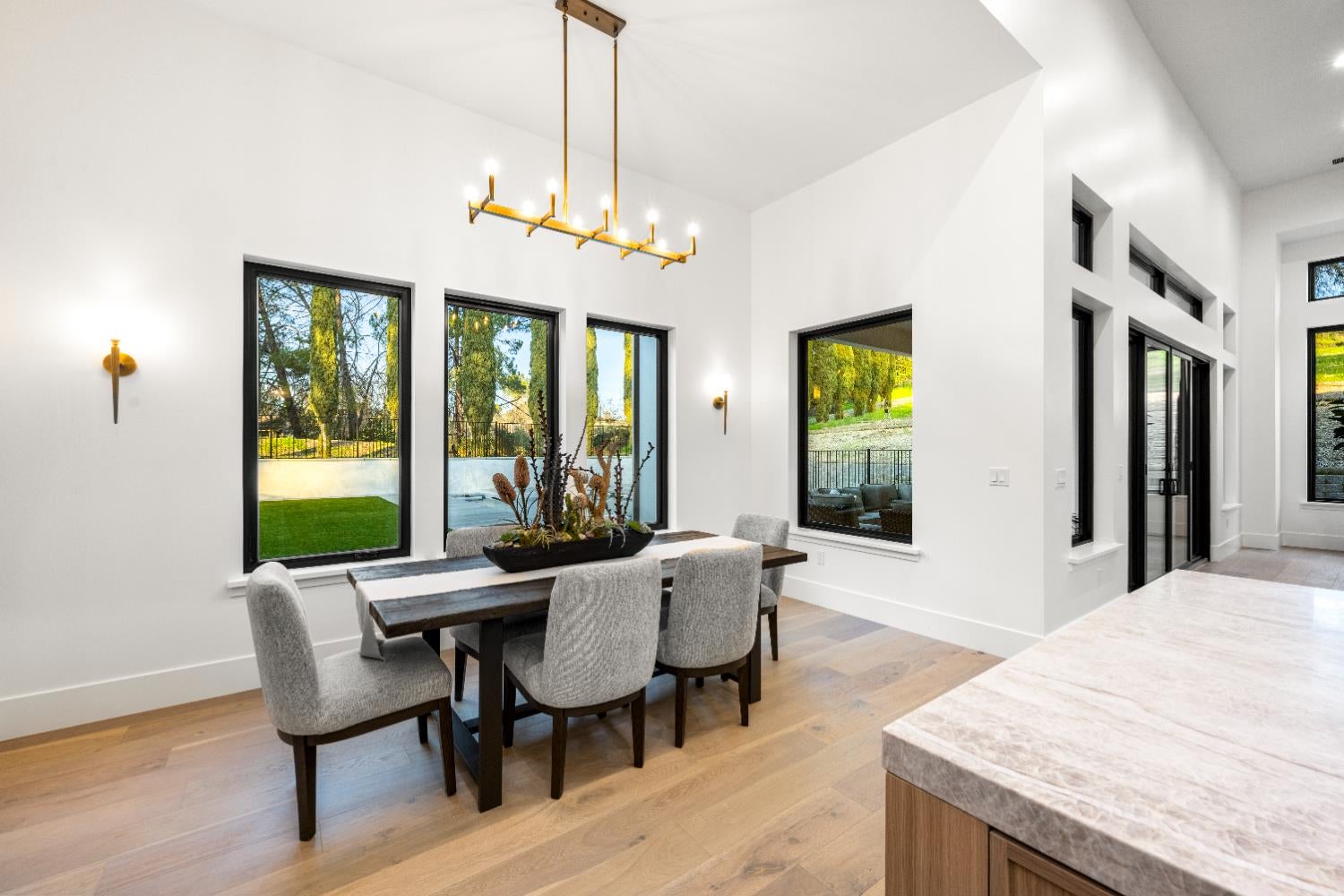 Newcastle, California, 95658, United States, 5 Bedrooms Bedrooms, ,4 BathroomsBathrooms,Residential,Active,2013165