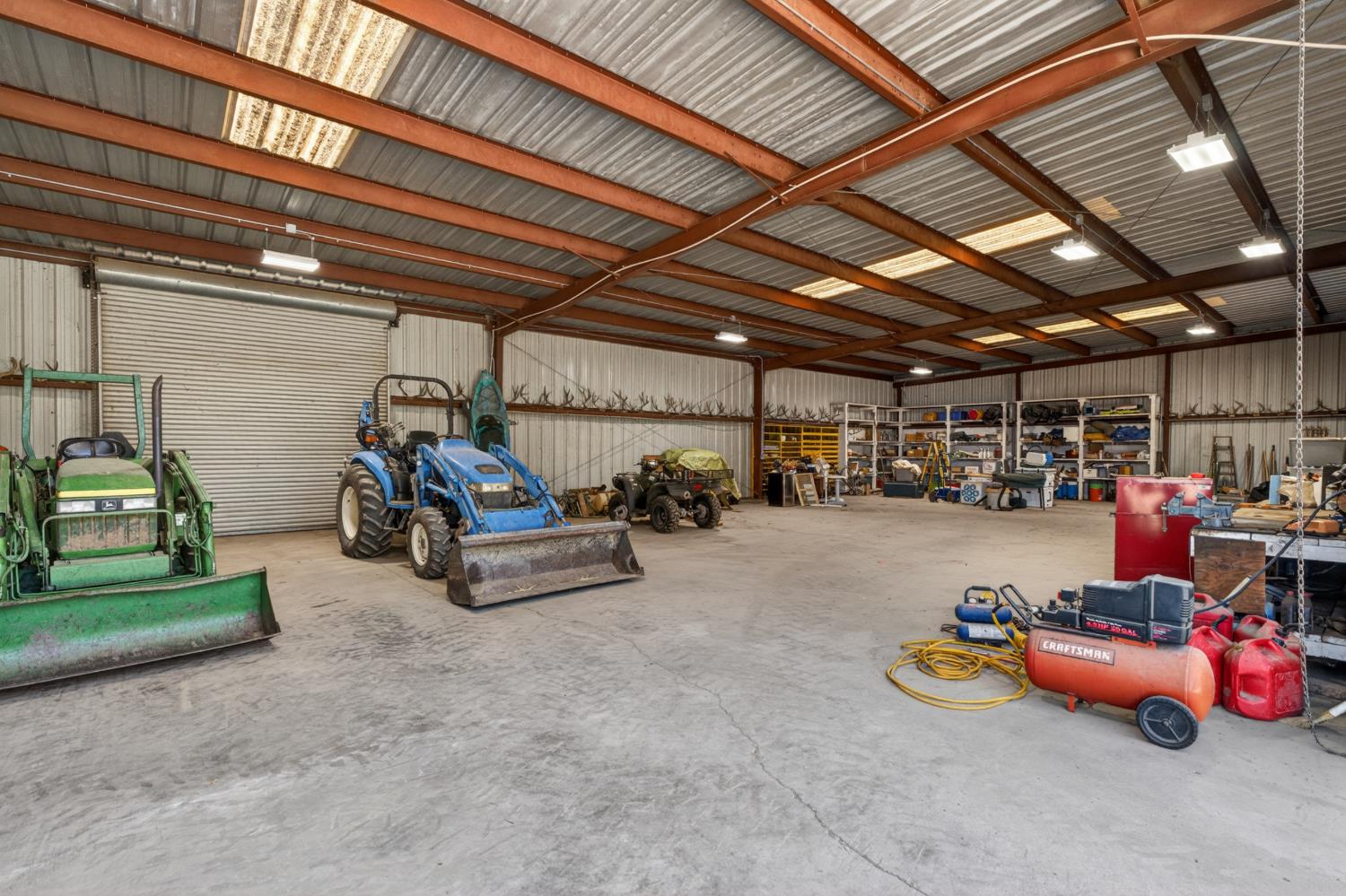 Woodland, California, 95776, United States, 5 Bedrooms Bedrooms, ,3 BathroomsBathrooms,Residential,Pending,2045625