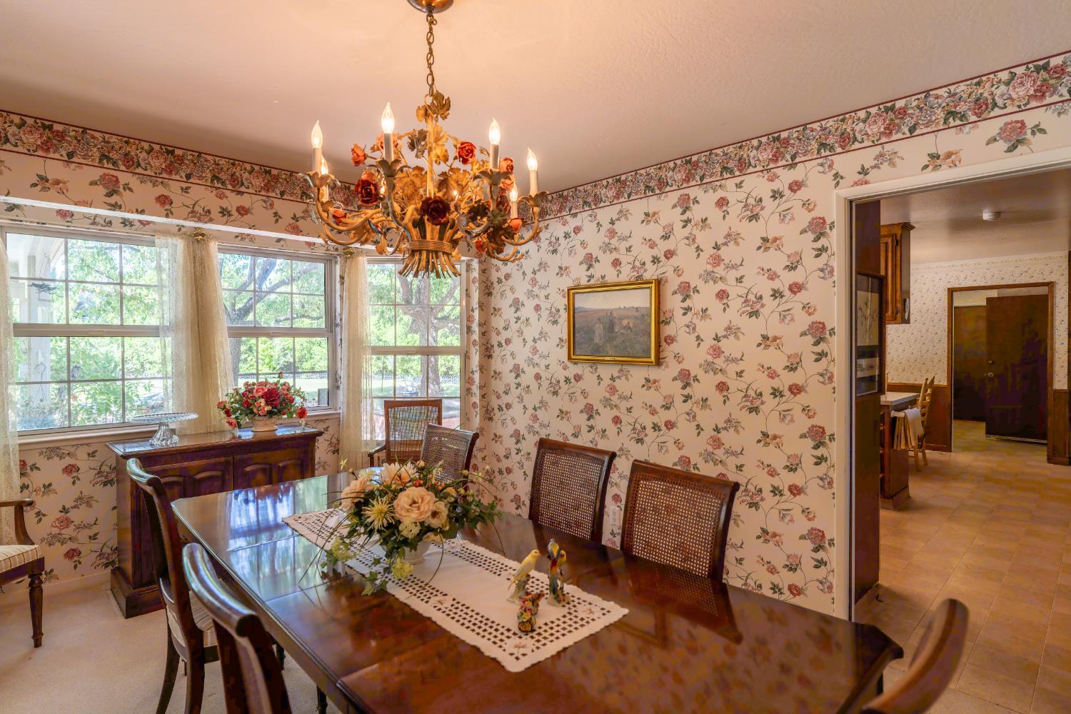 Woodland, California, 95695, United States, 5 Bedrooms Bedrooms, ,5 BathroomsBathrooms,Residential,Active,1907974
