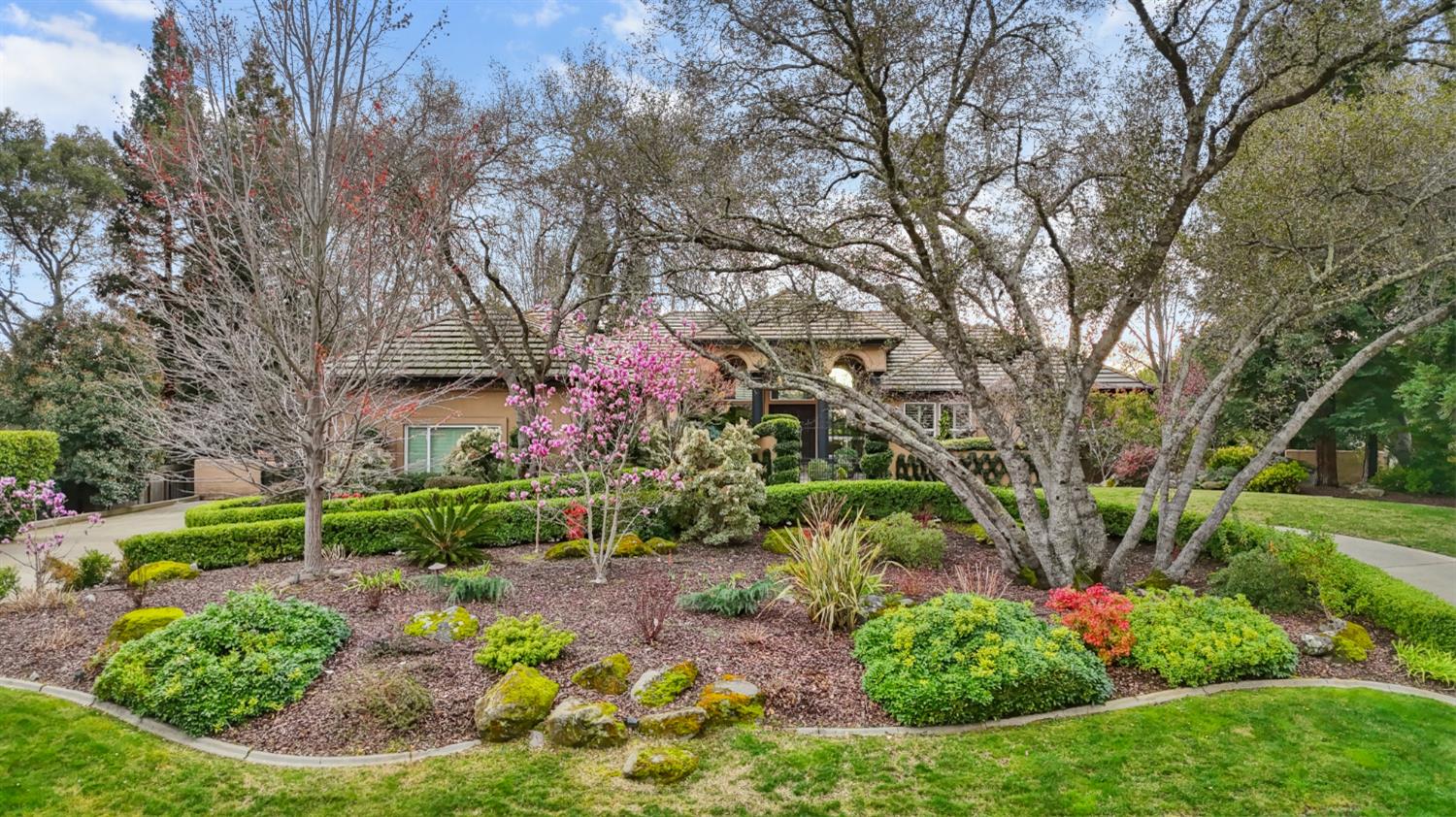 Granite Bay, California, 95746, United States, 4 Bedrooms Bedrooms, ,4 BathroomsBathrooms,Residential,Active,2045564