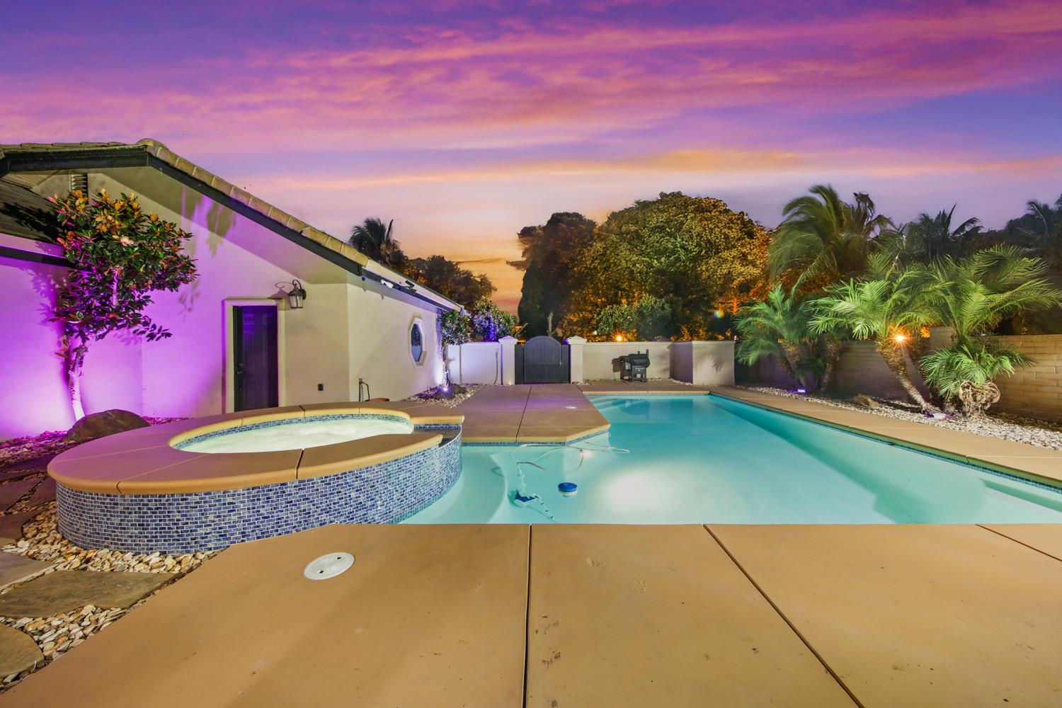 Stockton, California, 95219, United States, 4 Bedrooms Bedrooms, ,5 BathroomsBathrooms,Residential,Active,1970940