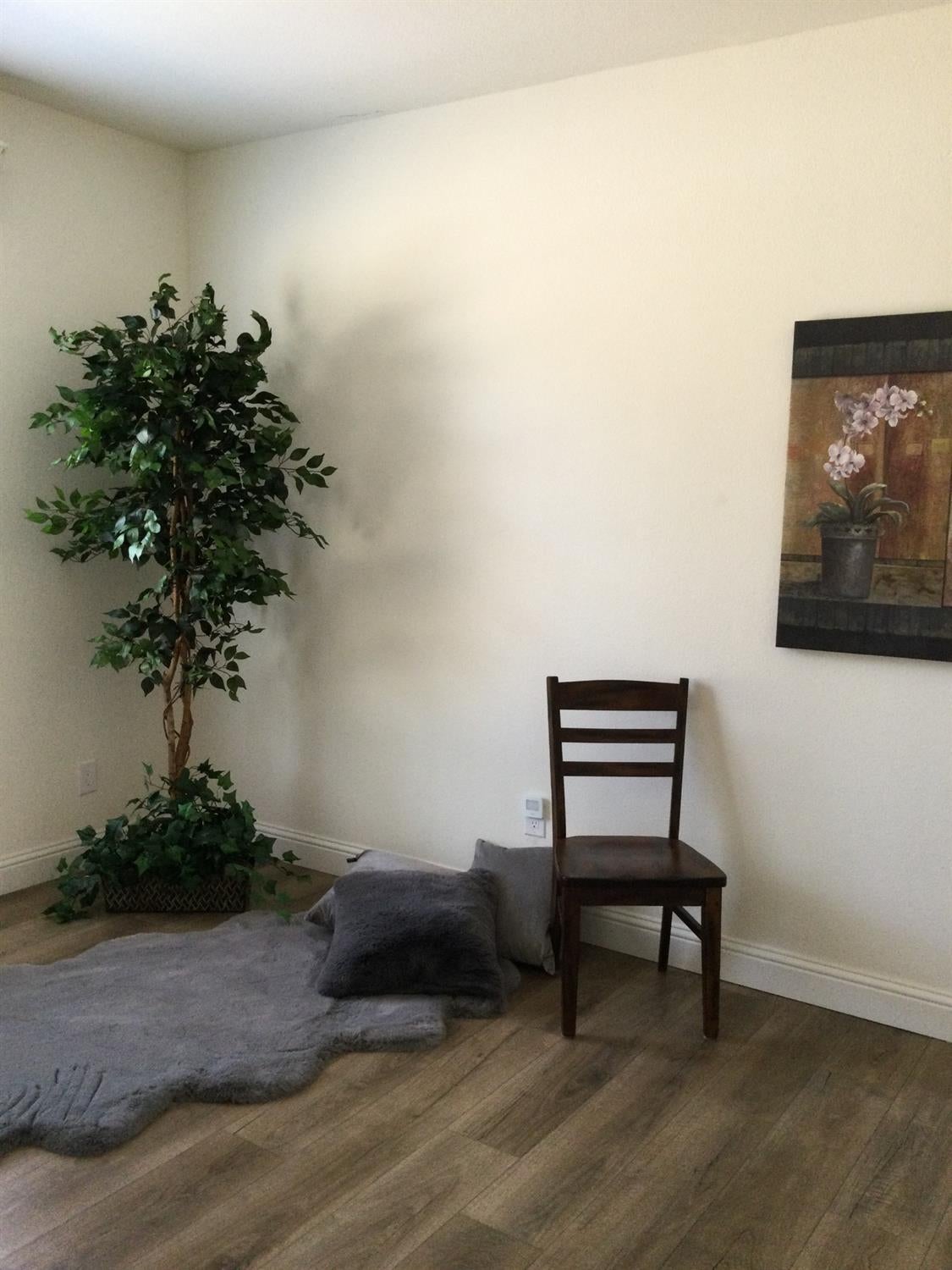 Pollock Pines, California, 95726, United States, 4 Bedrooms Bedrooms, ,3 BathroomsBathrooms,Residential,Active,1880012