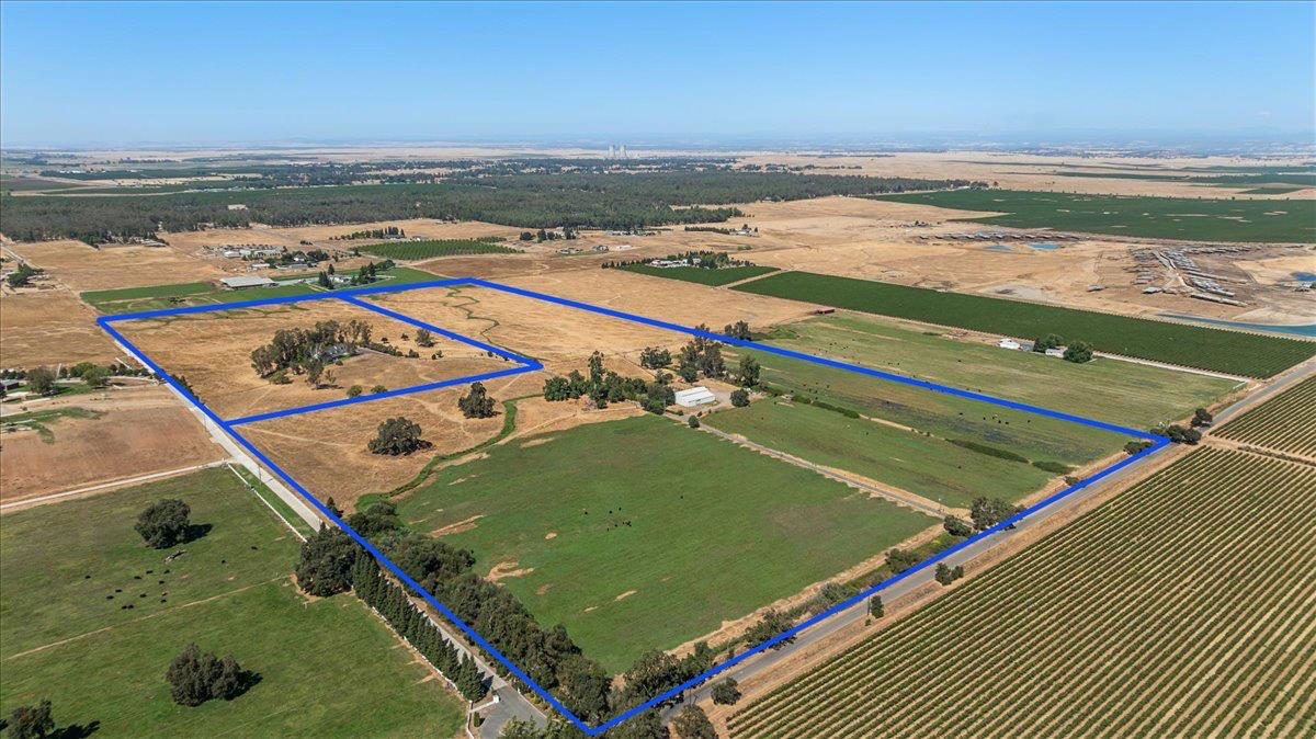 Galt, California, 95632, United States, 3 Bedrooms Bedrooms, ,3 BathroomsBathrooms,Residential,Active,2010524