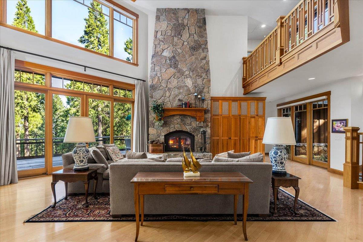 Nevada City, California, 95959, United States, 3 Bedrooms Bedrooms, ,4 BathroomsBathrooms,Residential,Active,1886804