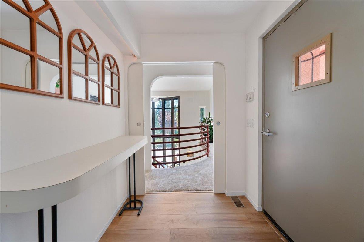 Nevada City, California, 95959, United States, 3 Bedrooms Bedrooms, ,4 BathroomsBathrooms,Residential,Active,1919387