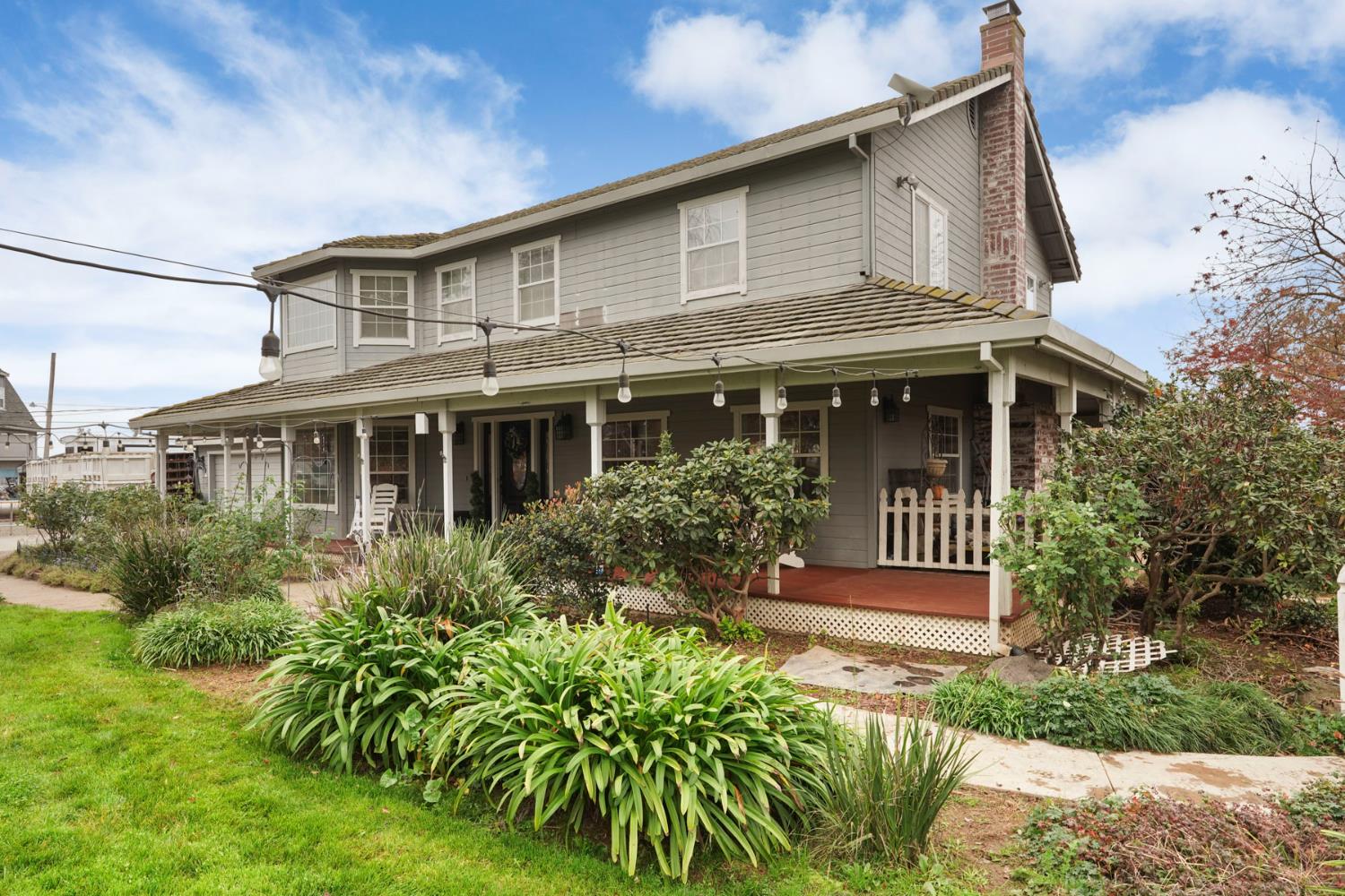 Lodi, California, 95240, United States, 3 Bedrooms Bedrooms, ,3 BathroomsBathrooms,Residential,Active,2001349