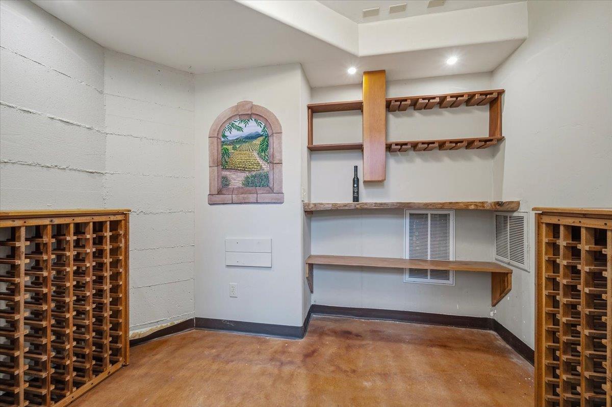 Nevada City, California, 95959, United States, 3 Bedrooms Bedrooms, ,3 BathroomsBathrooms,Residential,Active,2043425