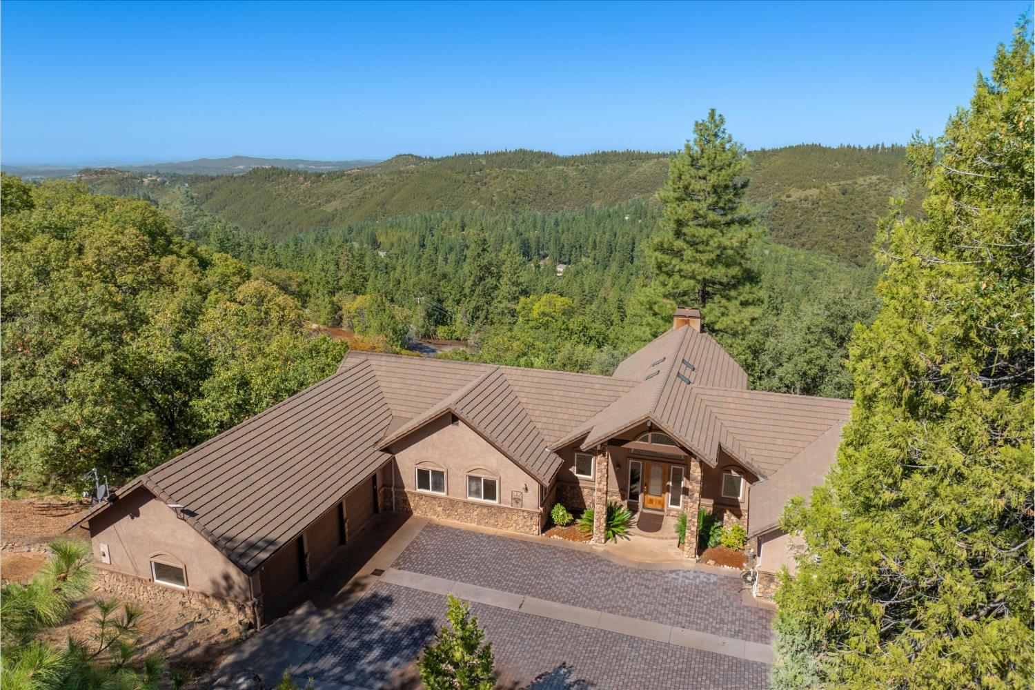 Murphys, California, 95247, United States, 4 Bedrooms Bedrooms, ,4 BathroomsBathrooms,Residential,Active,2006941