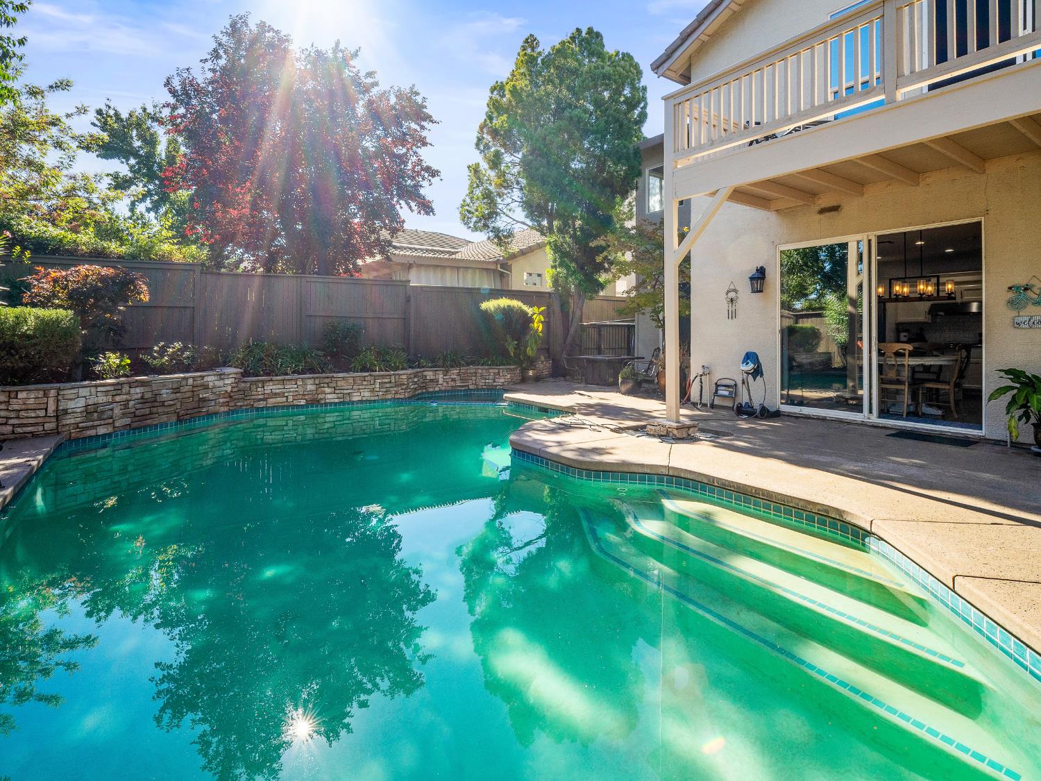 El Dorado Hills, California, 95762, United States, 4 Bedrooms Bedrooms, ,3 BathroomsBathrooms,Residential,Active,1967105