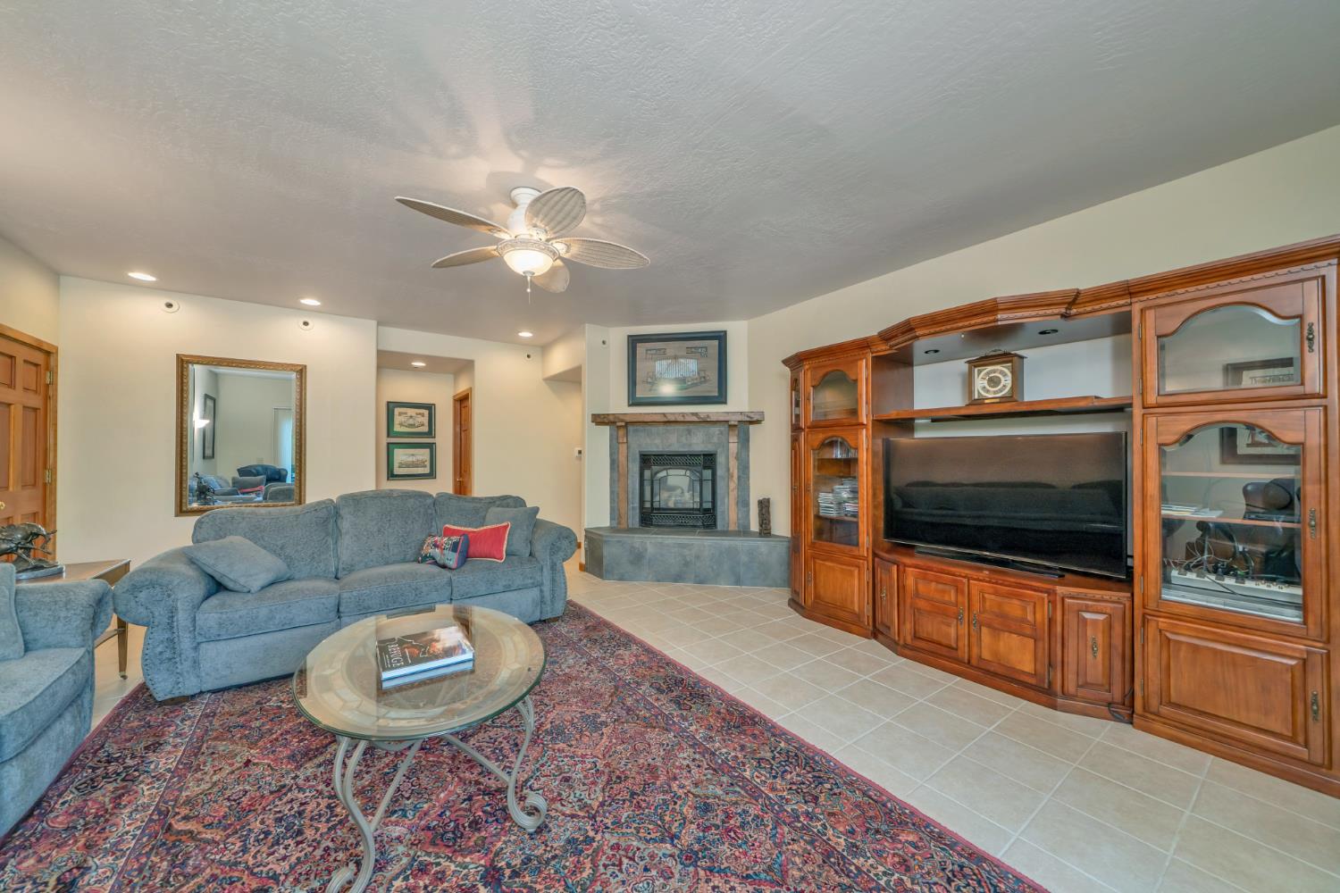 Placerville, California, 95667, United States, 3 Bedrooms Bedrooms, ,3 BathroomsBathrooms,Residential,Active,1834323