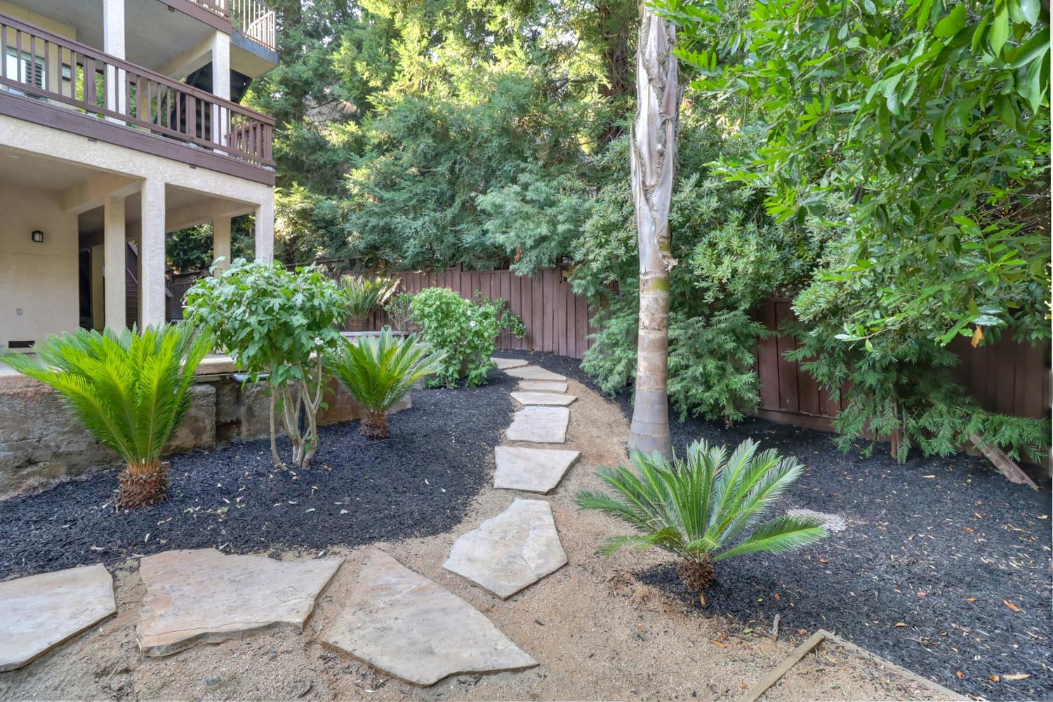 Carmichael, California, 95608, United States, 5 Bedrooms Bedrooms, ,5 BathroomsBathrooms,Residential,Active,1927677