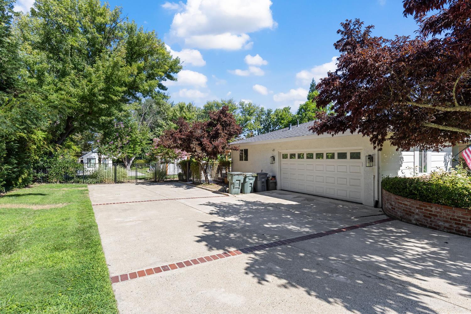 Loomis, California, 95650, United States, 3 Bedrooms Bedrooms, ,2 BathroomsBathrooms,Residential,Pending,1922290