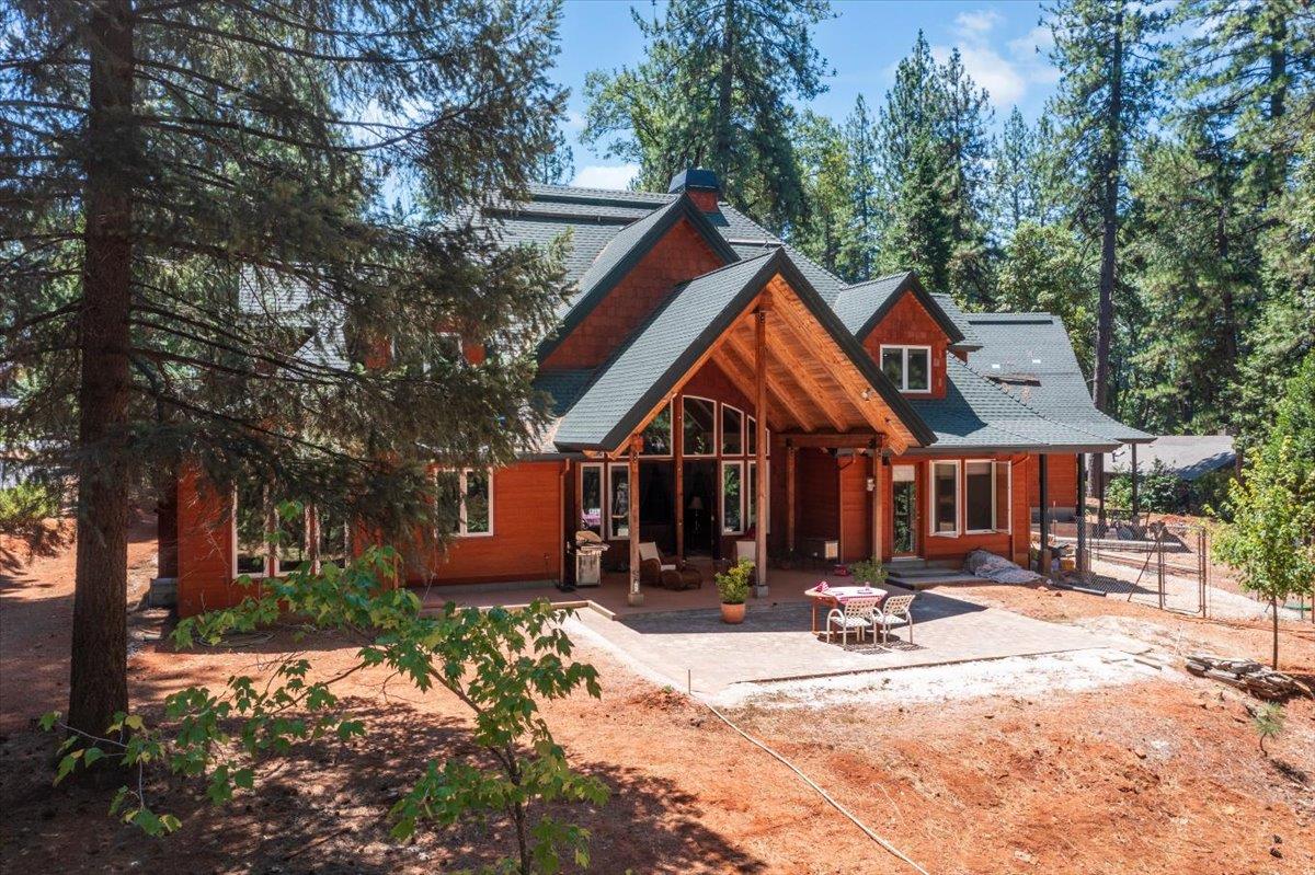 Nevada City, California, 95959, United States, 3 Bedrooms Bedrooms, ,4 BathroomsBathrooms,Residential,Active,1893237