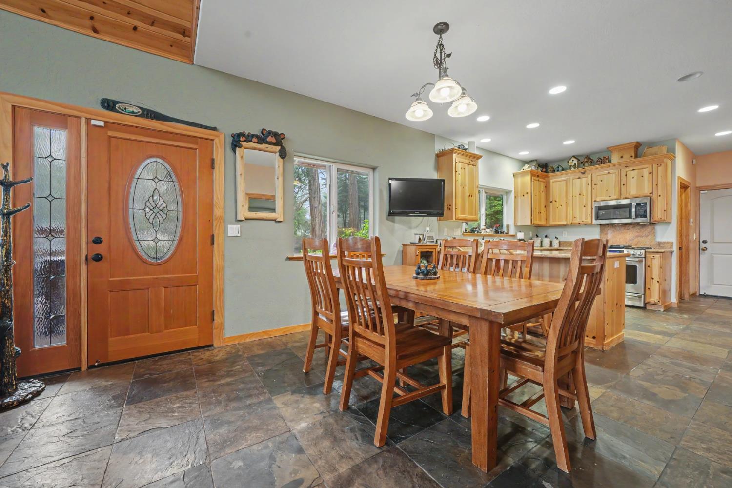 Arnold, California, 95223, United States, 3 Bedrooms Bedrooms, ,5 BathroomsBathrooms,Residential,Active,2044178
