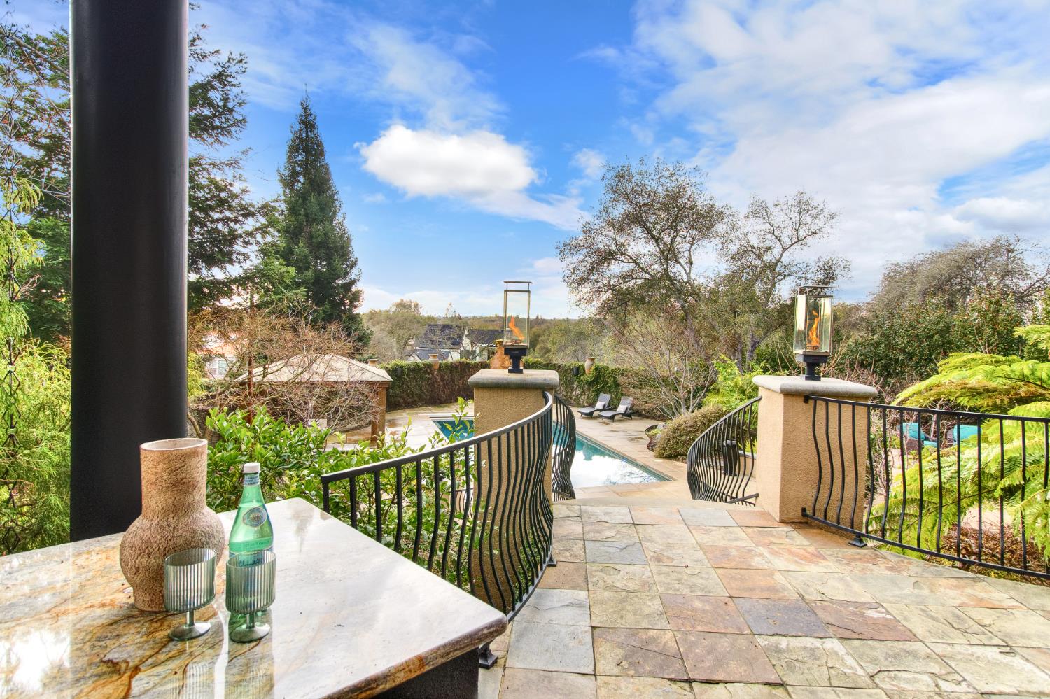 Granite Bay, California, 95746, United States, 4 Bedrooms Bedrooms, ,4 BathroomsBathrooms,Residential,Active,2045564