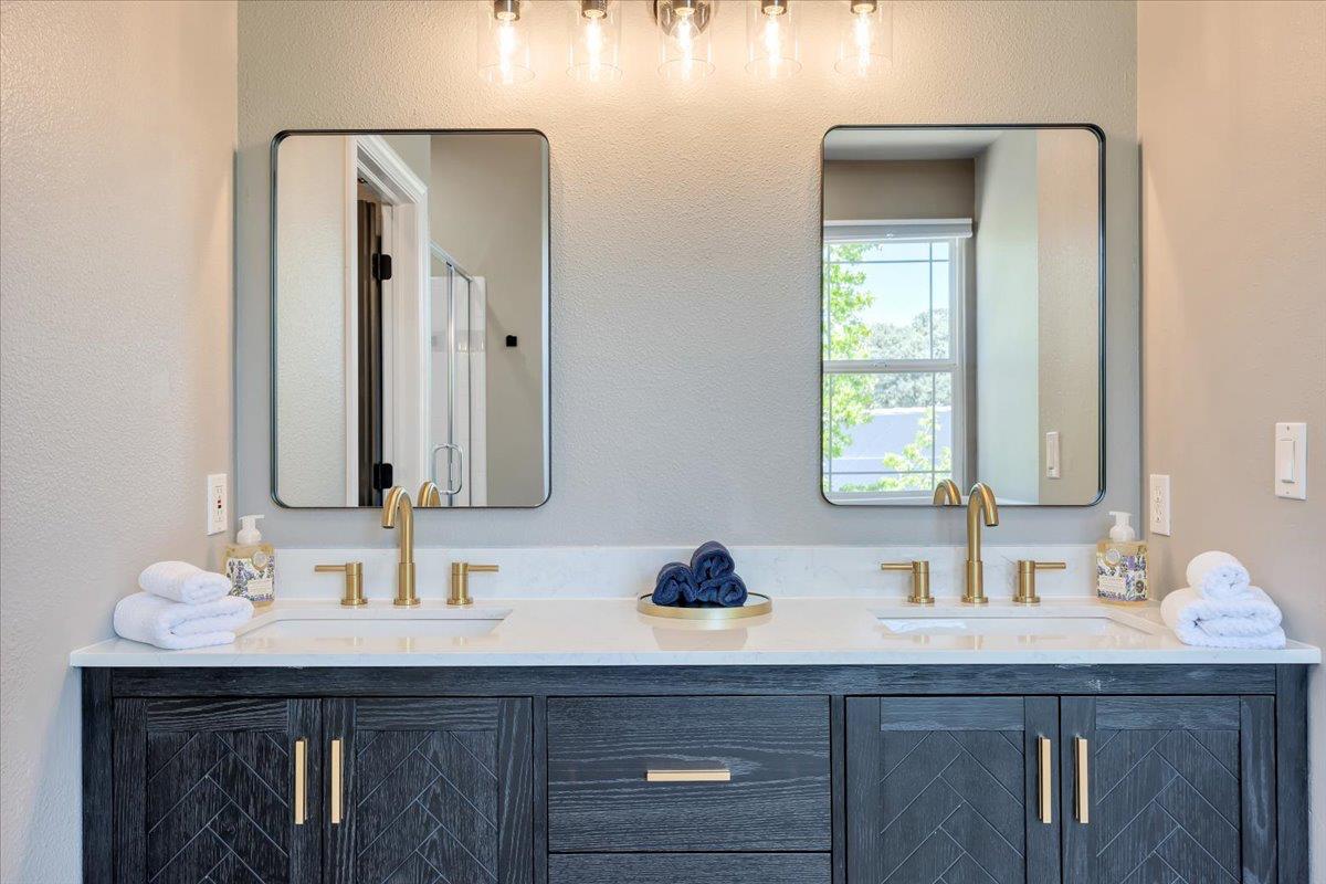 Copperopolis, California, 95228, United States, 4 Bedrooms Bedrooms, ,3 BathroomsBathrooms,Residential,Active,2014965