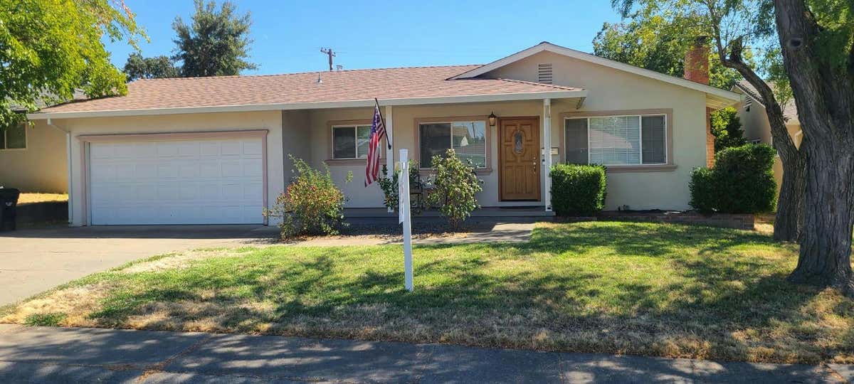 5204 CHEROKEE WAY, SACRAMENTO, CA 95841, photo 1 of 17