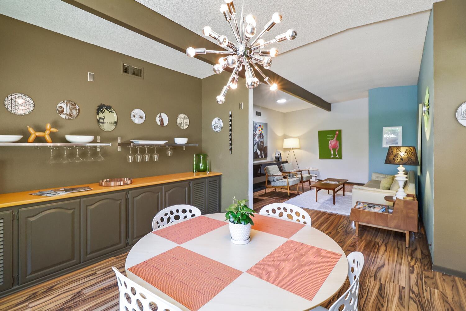Davis, California, 95616, United States, 4 Bedrooms Bedrooms, ,3 BathroomsBathrooms,Residential,Active,1922279