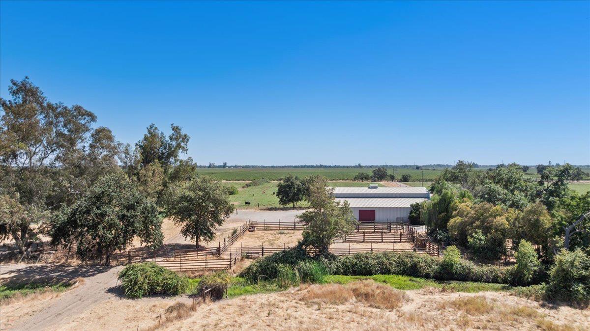 Galt, California, 95632, United States, 3 Bedrooms Bedrooms, ,3 BathroomsBathrooms,Residential,Active,1922295