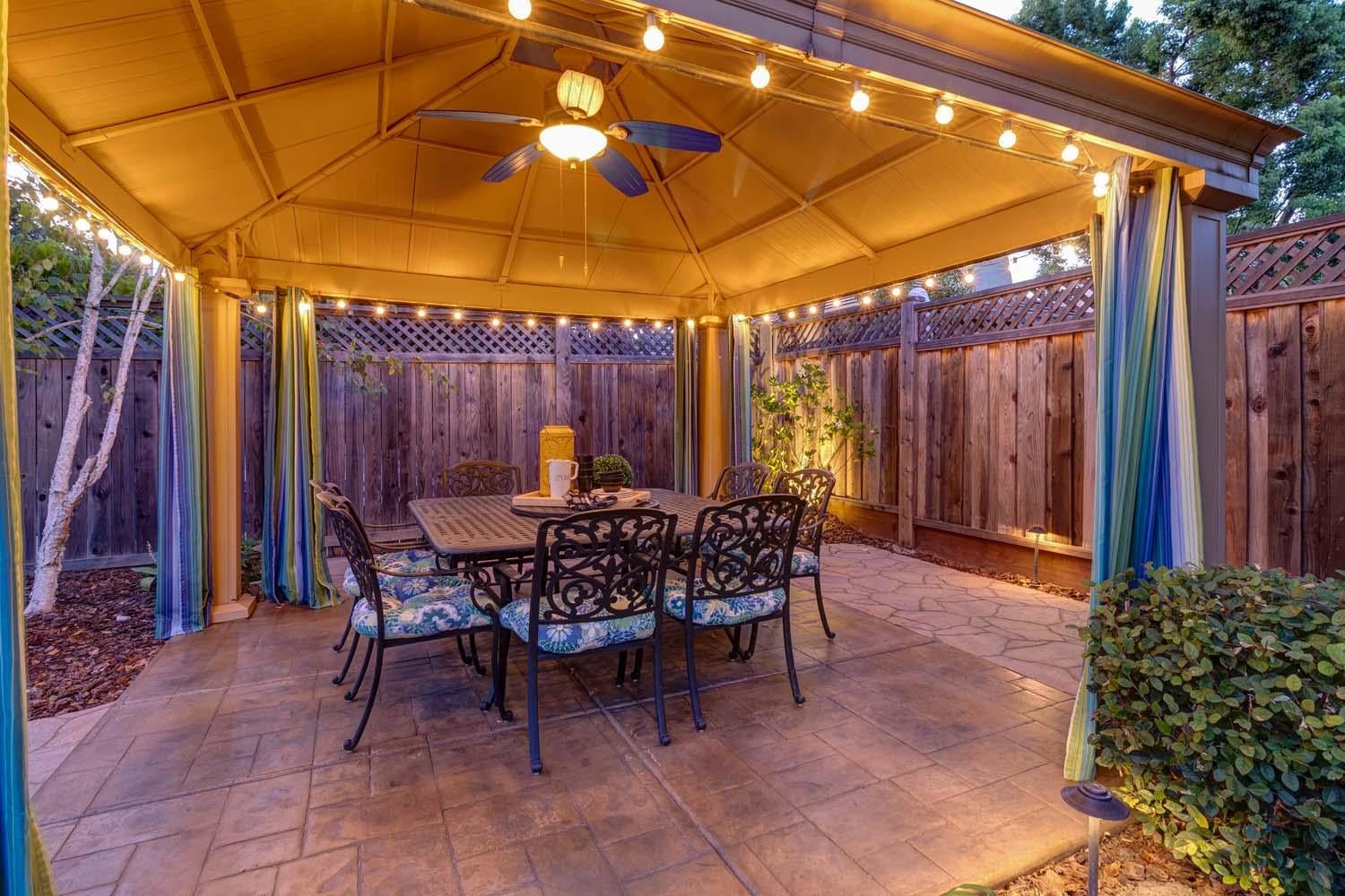 West Sacramento, California, 95605, United States, 4 Bedrooms Bedrooms, ,3 BathroomsBathrooms,Residential,Active,1929784