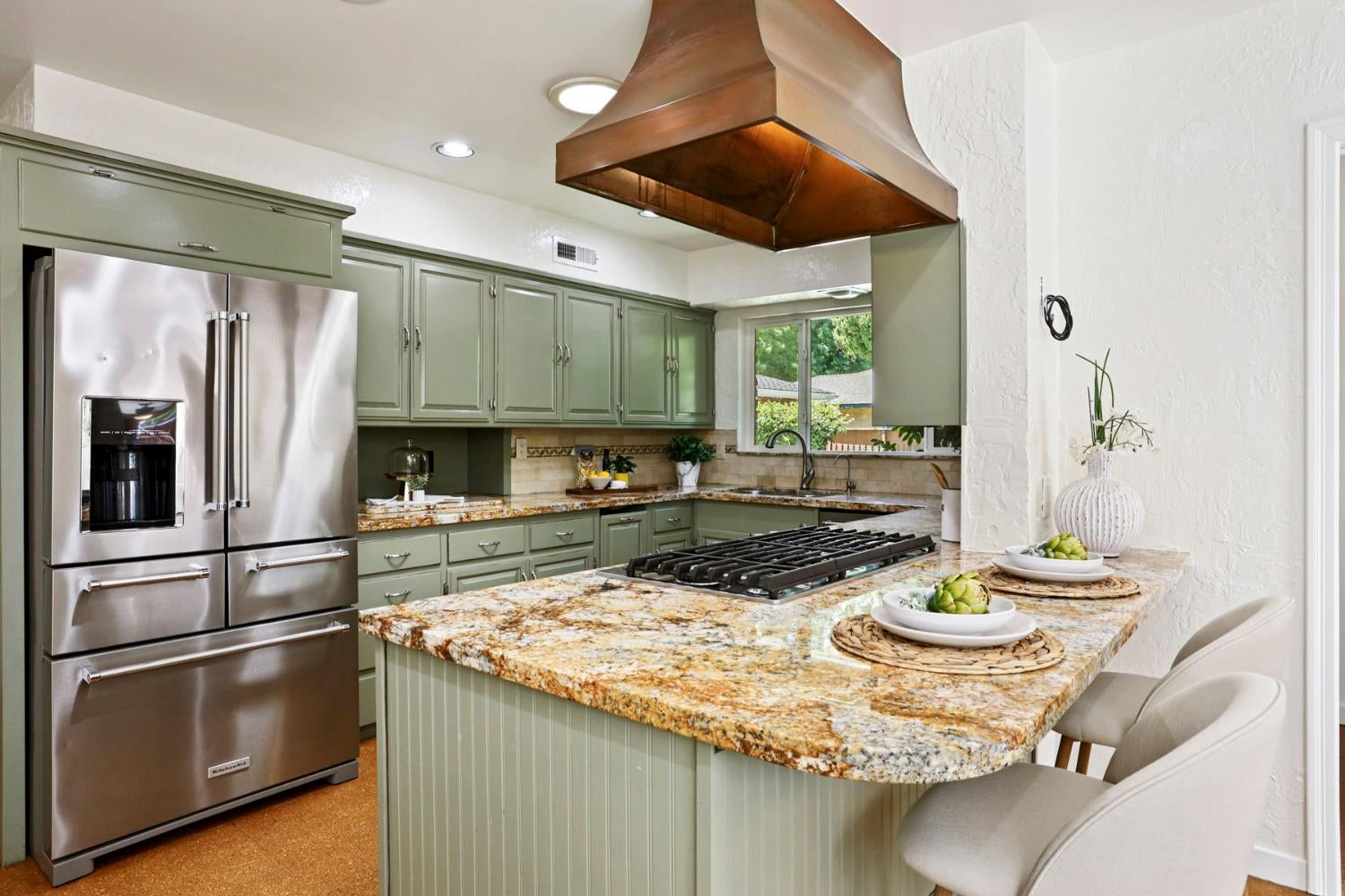 Modesto, California, 95350, United States, 4 Bedrooms Bedrooms, ,3 BathroomsBathrooms,Residential,Active,1877804