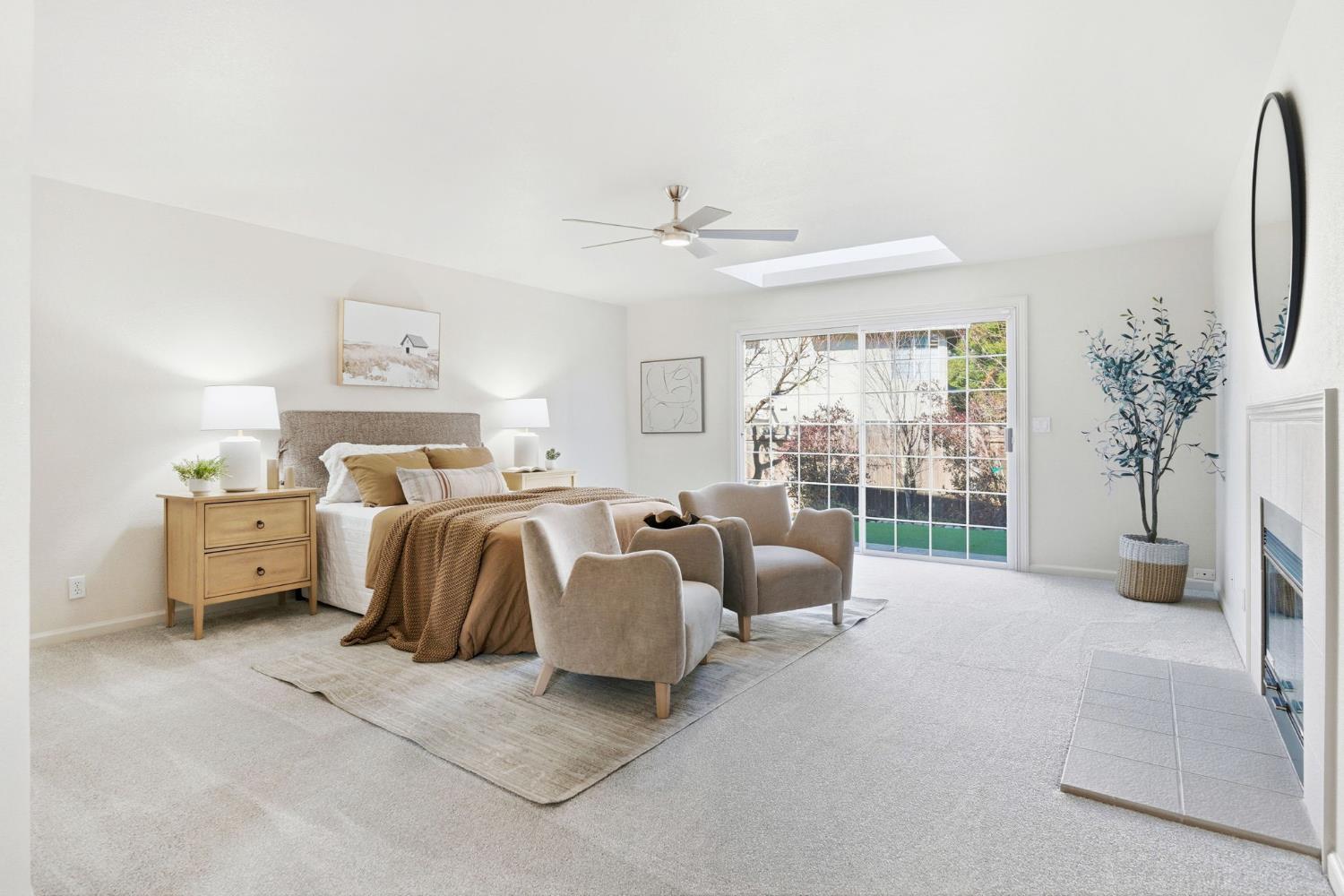 Davis, California, 95618, United States, 4 Bedrooms Bedrooms, ,3 BathroomsBathrooms,Residential,Active,2015453