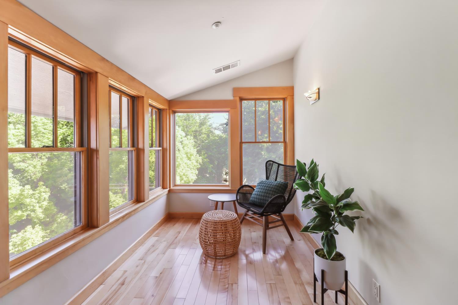 Davis, California, 95616, United States, ,5 BathroomsBathrooms,Residential,Active,1843441