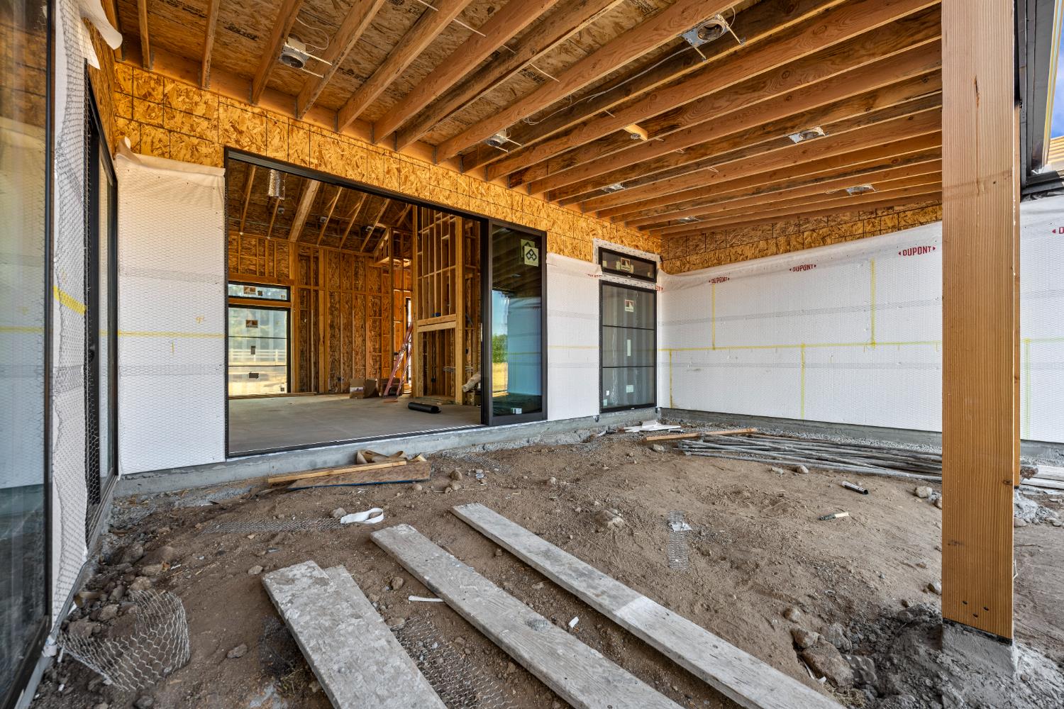 Loomis, California, 95650, United States, 4 Bedrooms Bedrooms, ,5 BathroomsBathrooms,Residential,Active,1893259