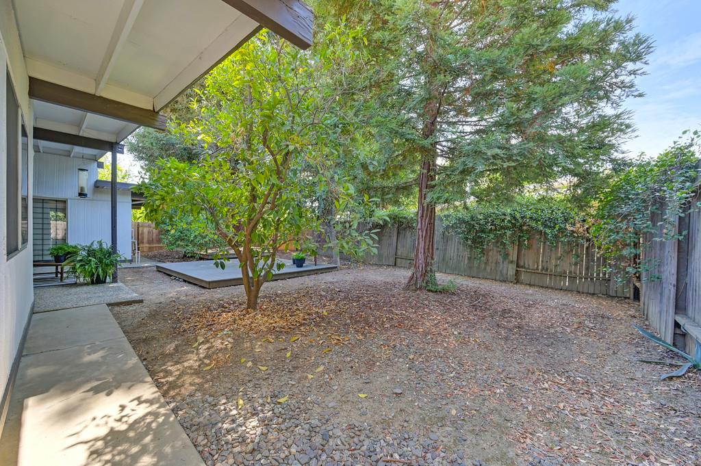 Davis, California, 95616, United States, 5 Bedrooms Bedrooms, ,2 BathroomsBathrooms,Residential,Active,1914596