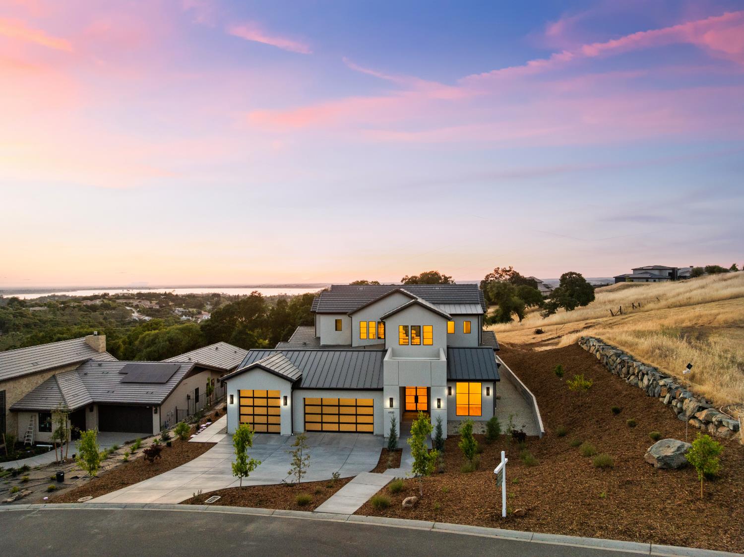 El Dorado Hills, California, 95762, United States, 5 Bedrooms Bedrooms, ,5 BathroomsBathrooms,Residential,Active,1920251