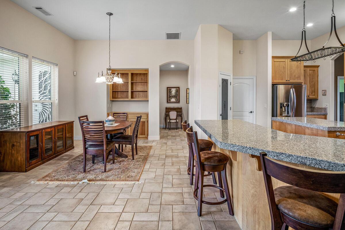 Placerville, California, 95667, United States, 4 Bedrooms Bedrooms, ,3 BathroomsBathrooms,Residential,Active,2006974