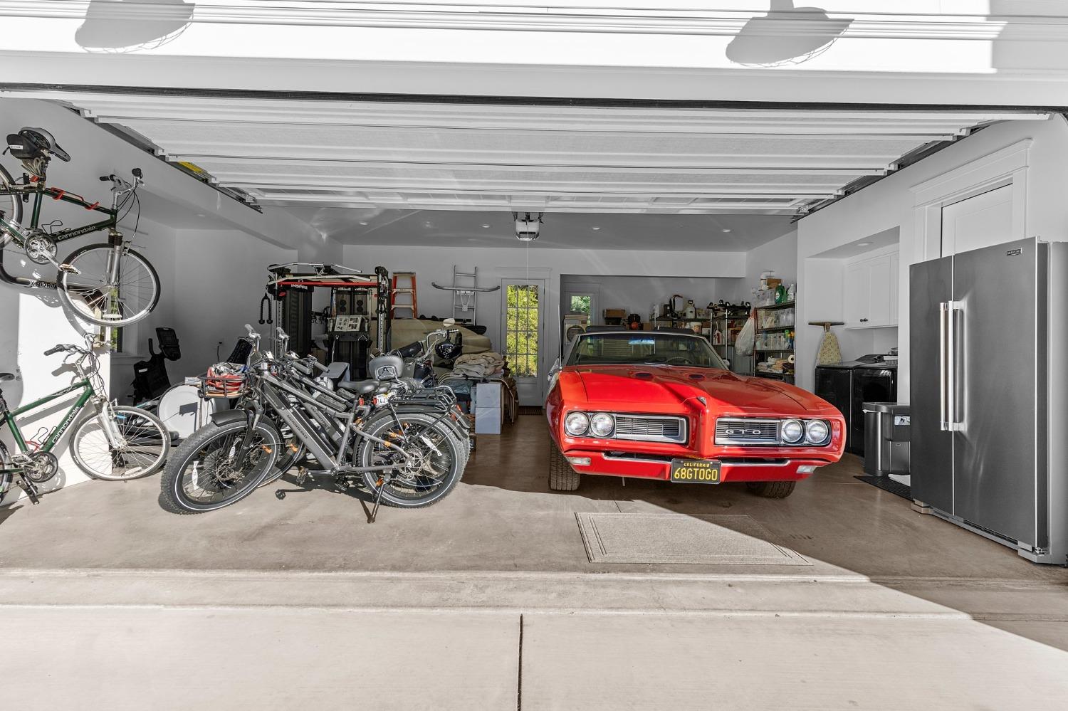 Sutter Creek, California, 95685, United States, 3 Bedrooms Bedrooms, ,3 BathroomsBathrooms,Residential,Active,2011413