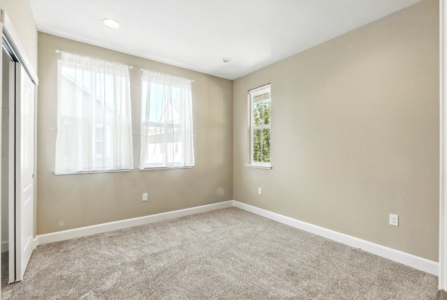 Davis, California, 95616, United States, 3 Bedrooms Bedrooms, ,3 BathroomsBathrooms,Residential,Active,1900388