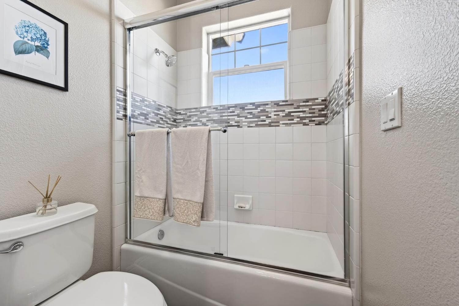 Davis, California, 95618, United States, 3 Bedrooms Bedrooms, ,4 BathroomsBathrooms,Residential,Active,2030523