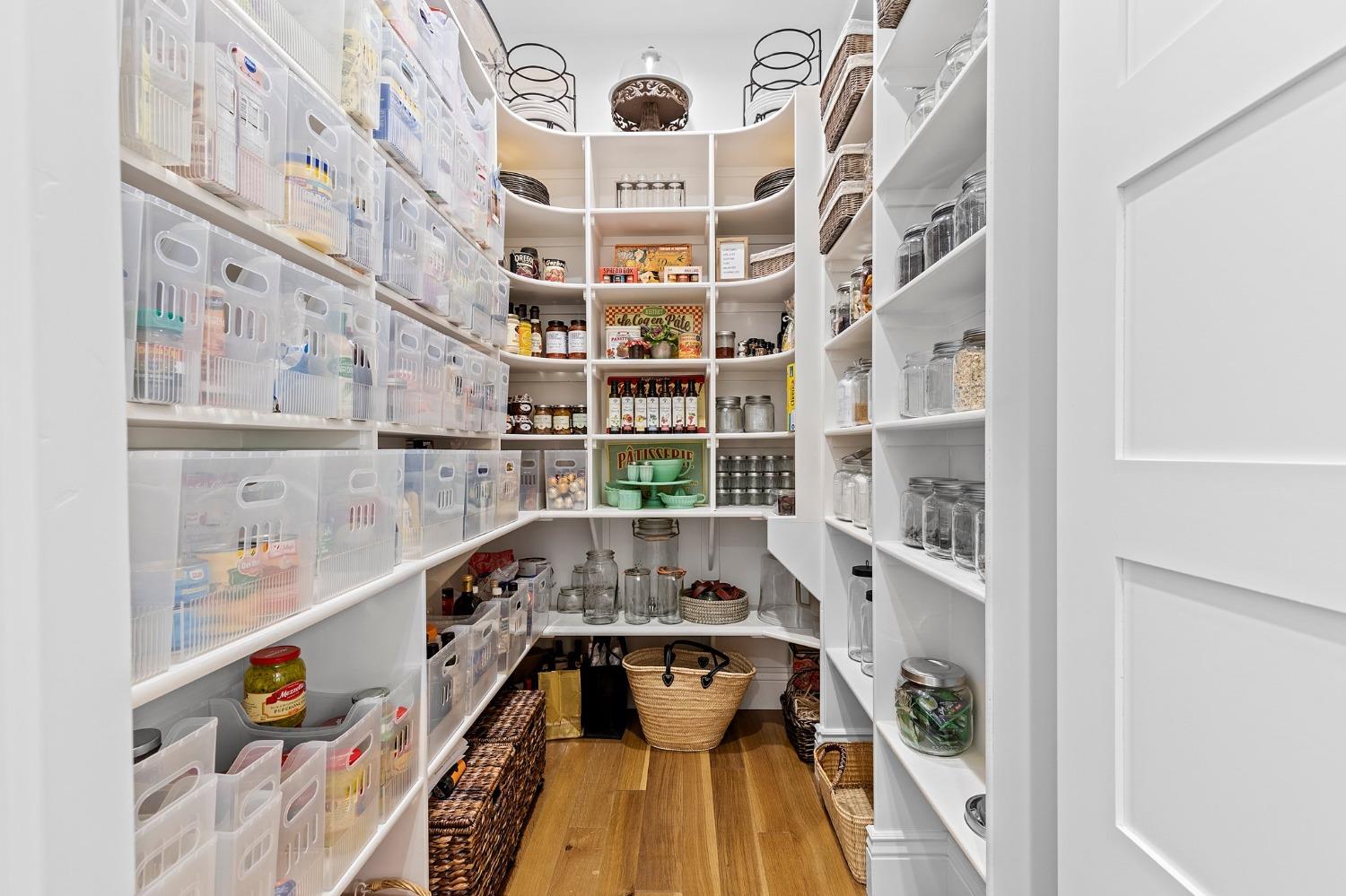 Sutter Creek, California, 95685, United States, 3 Bedrooms Bedrooms, ,3 BathroomsBathrooms,Residential,Active,2011413